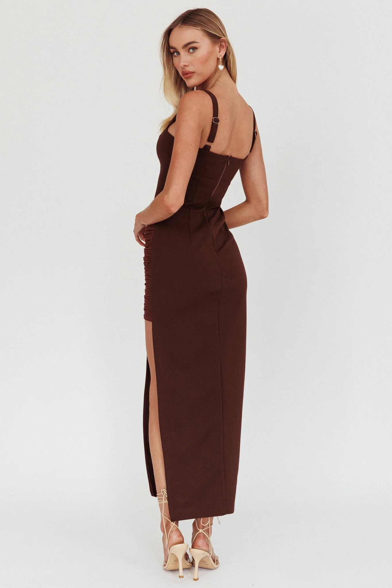Zenya Split Ruched Maxi Dress Chocolate - Sonourner