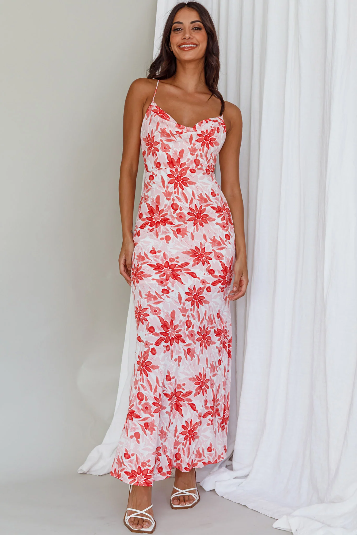 Janaina Tie-Up Back Maxi Dress Floral Red - Sonourner