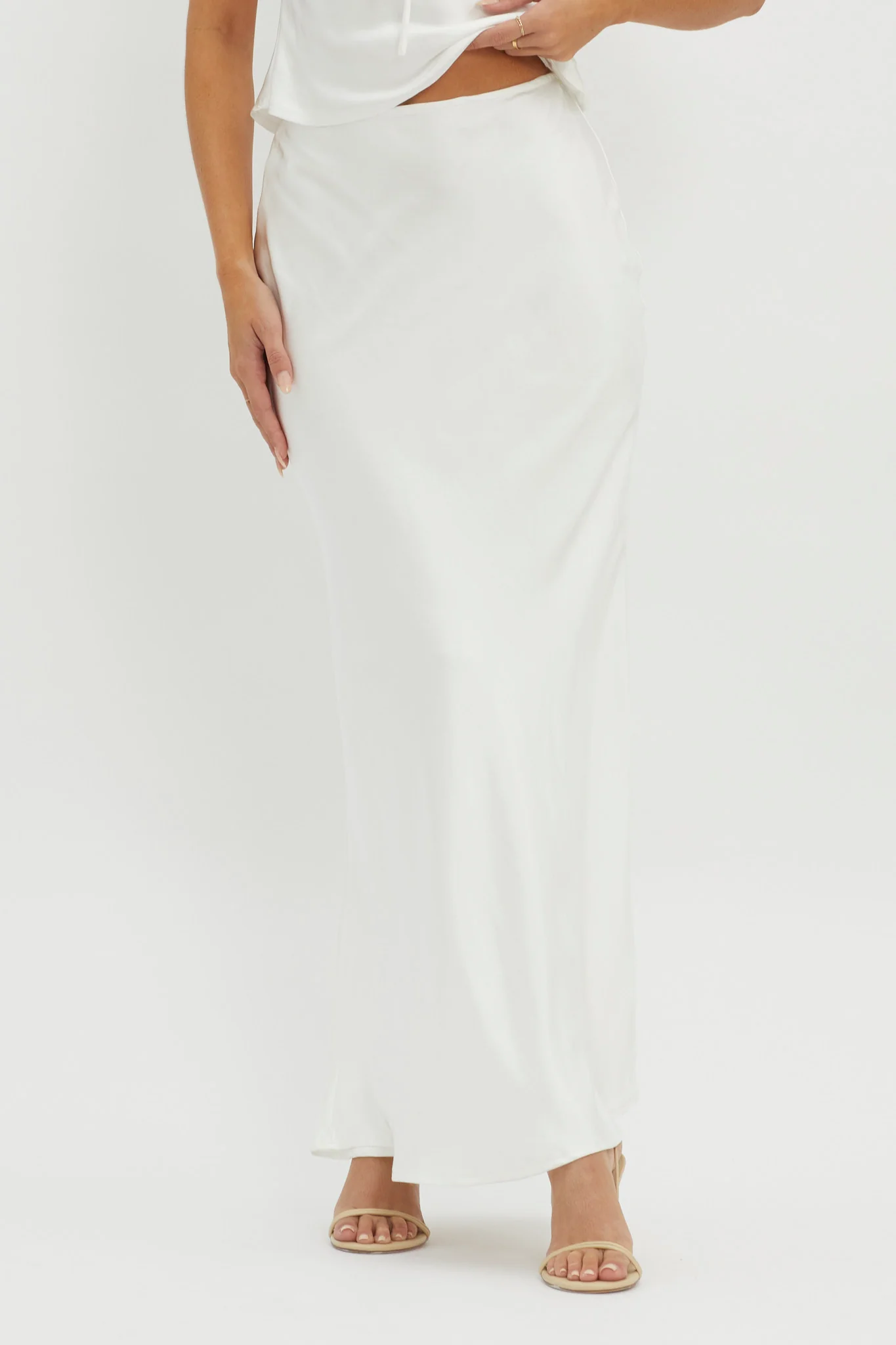 Rose Garden Satin Maxi Skirt White - Sonourner