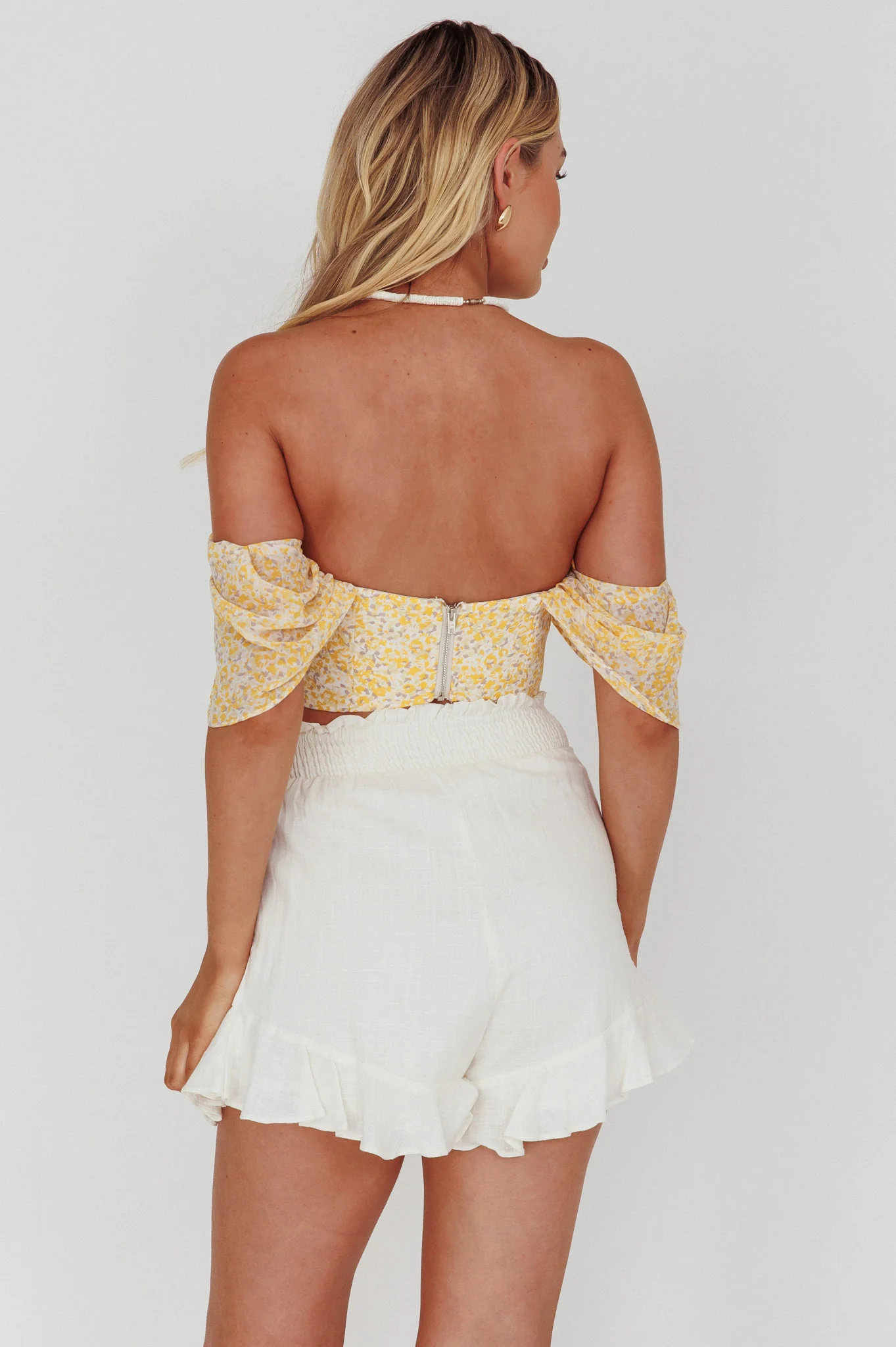 You Got It Tied Ruffle Skort White - Sonourner