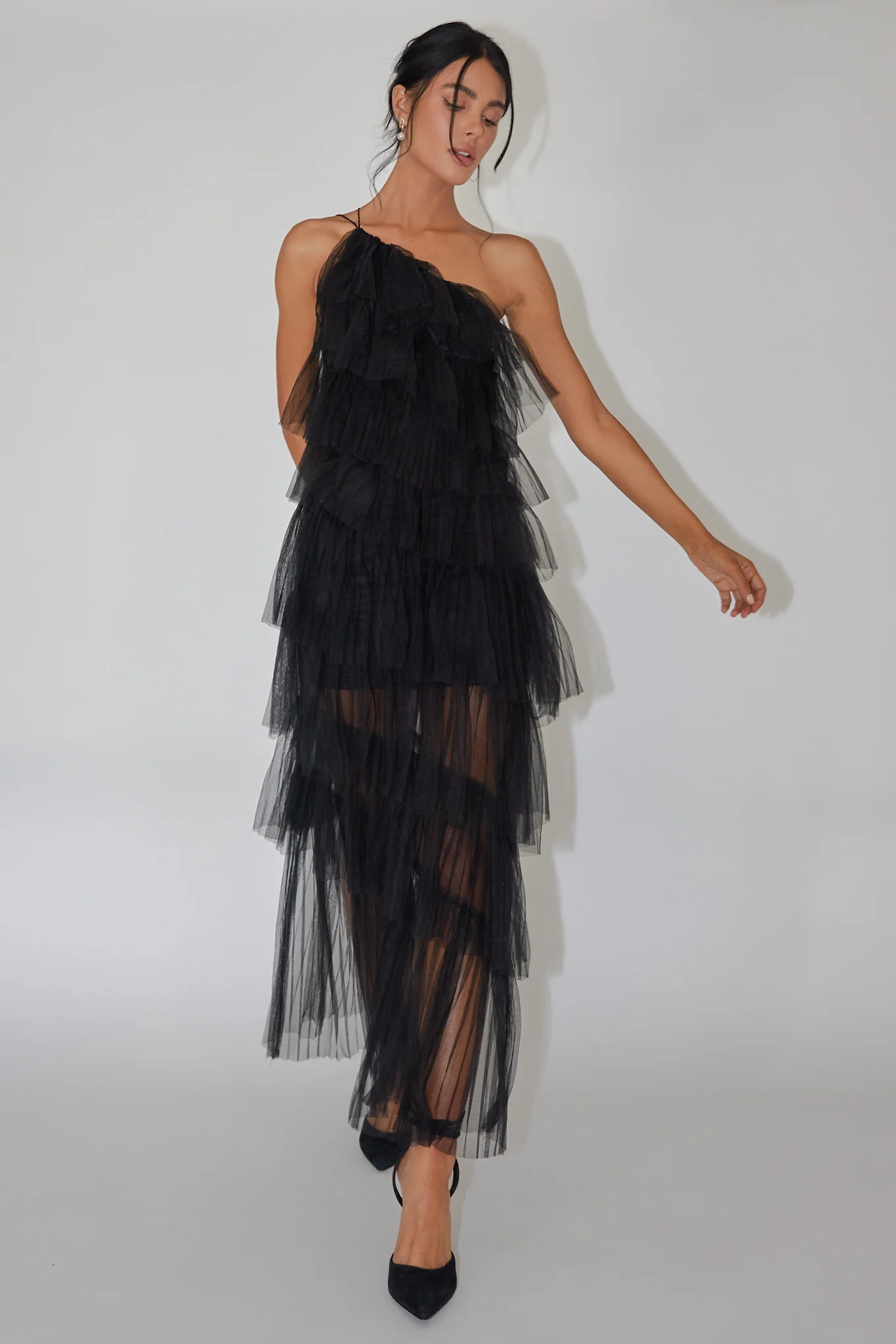 Arrabel Tiered Ruffle Tulle Maxi Dress Black - Sonourner