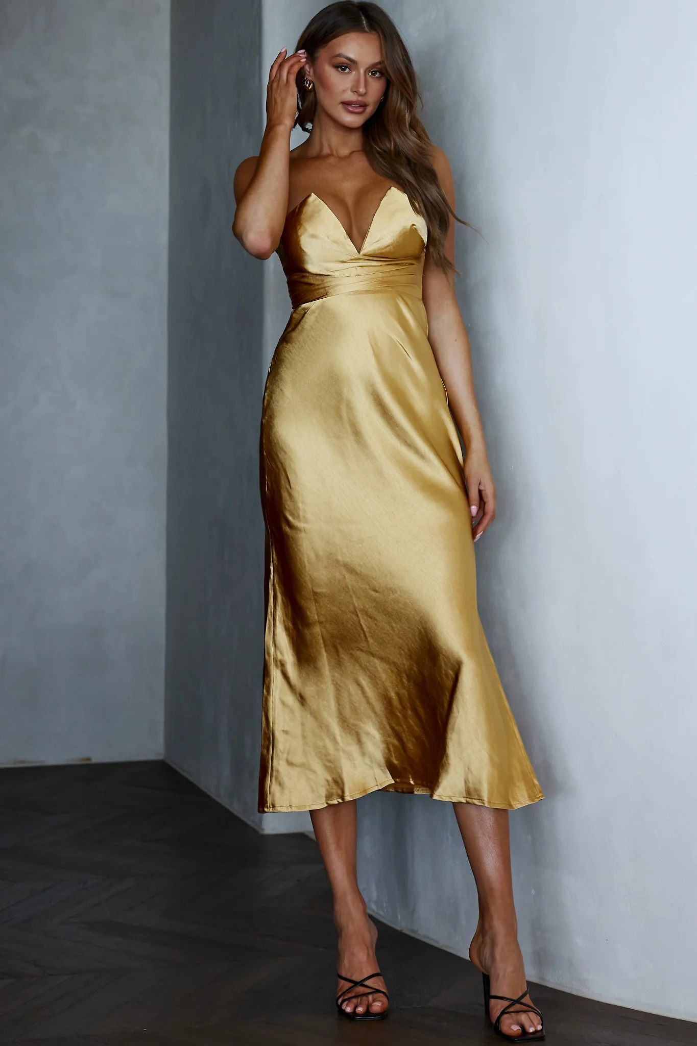 Ma Jolie Strapless Midi Dress Gold - Sonourner