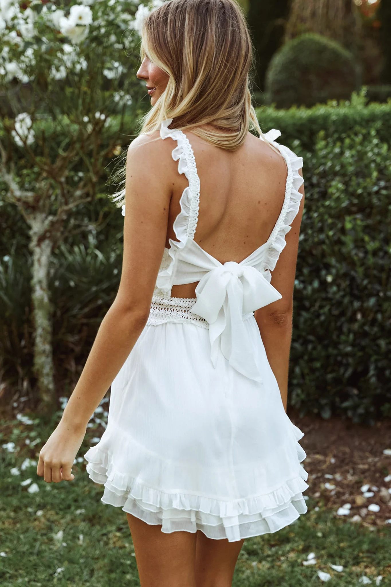 Winnie Lace Bodice Tie-Up Back Dress White - Sonourner