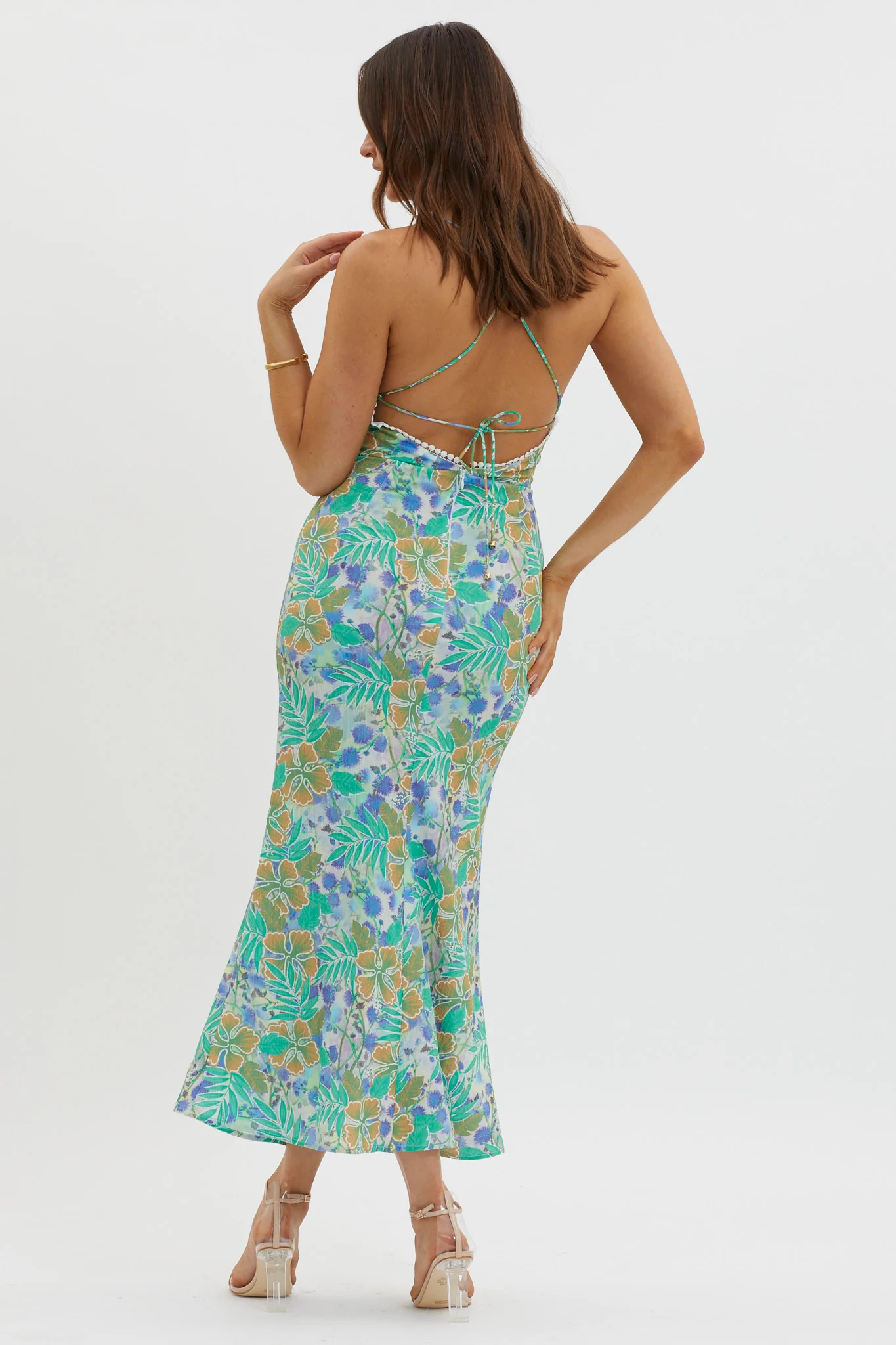 New Acquaintance Low Back Dress Floral Blue - Sonourner