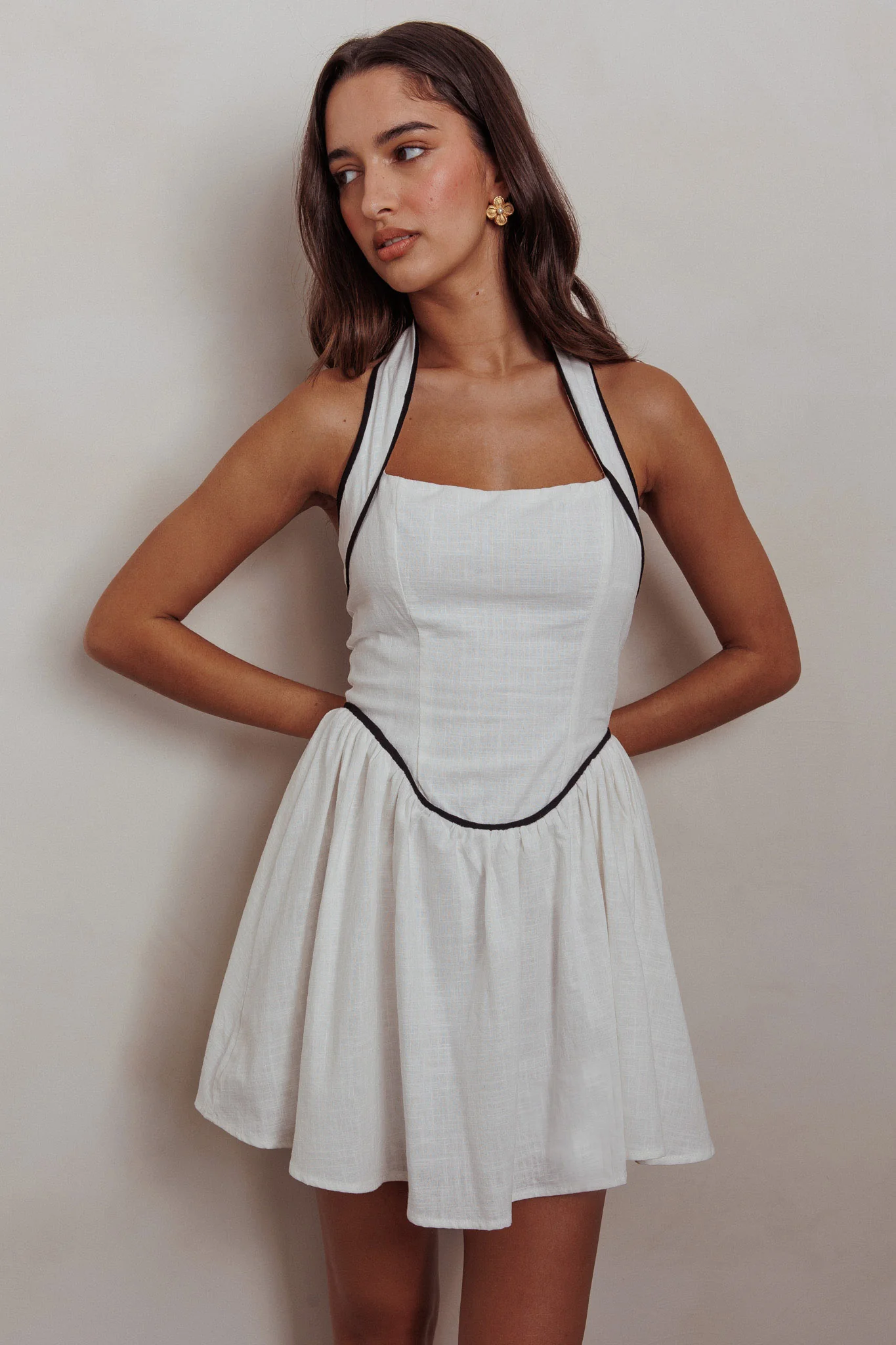 Rune Halterneck Mini Dress White - Sonourner
