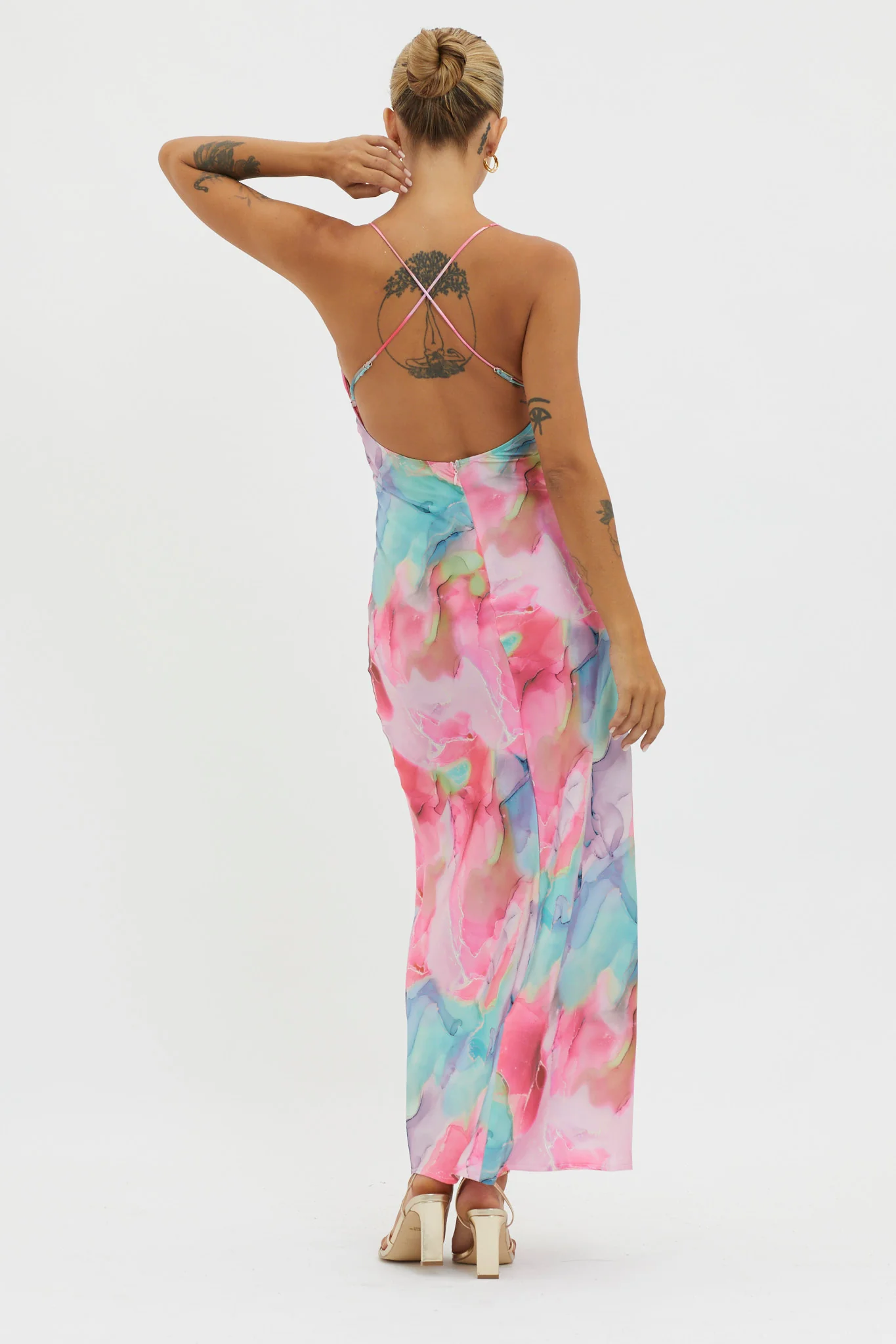 Libby Scoop Back Maxi Dress Abstract Pink - Sonourner