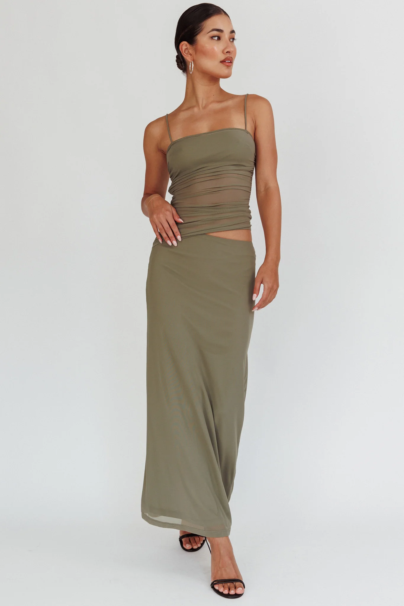 Lorely Ruched Bodice Maxi Dress Olive - Sonourner