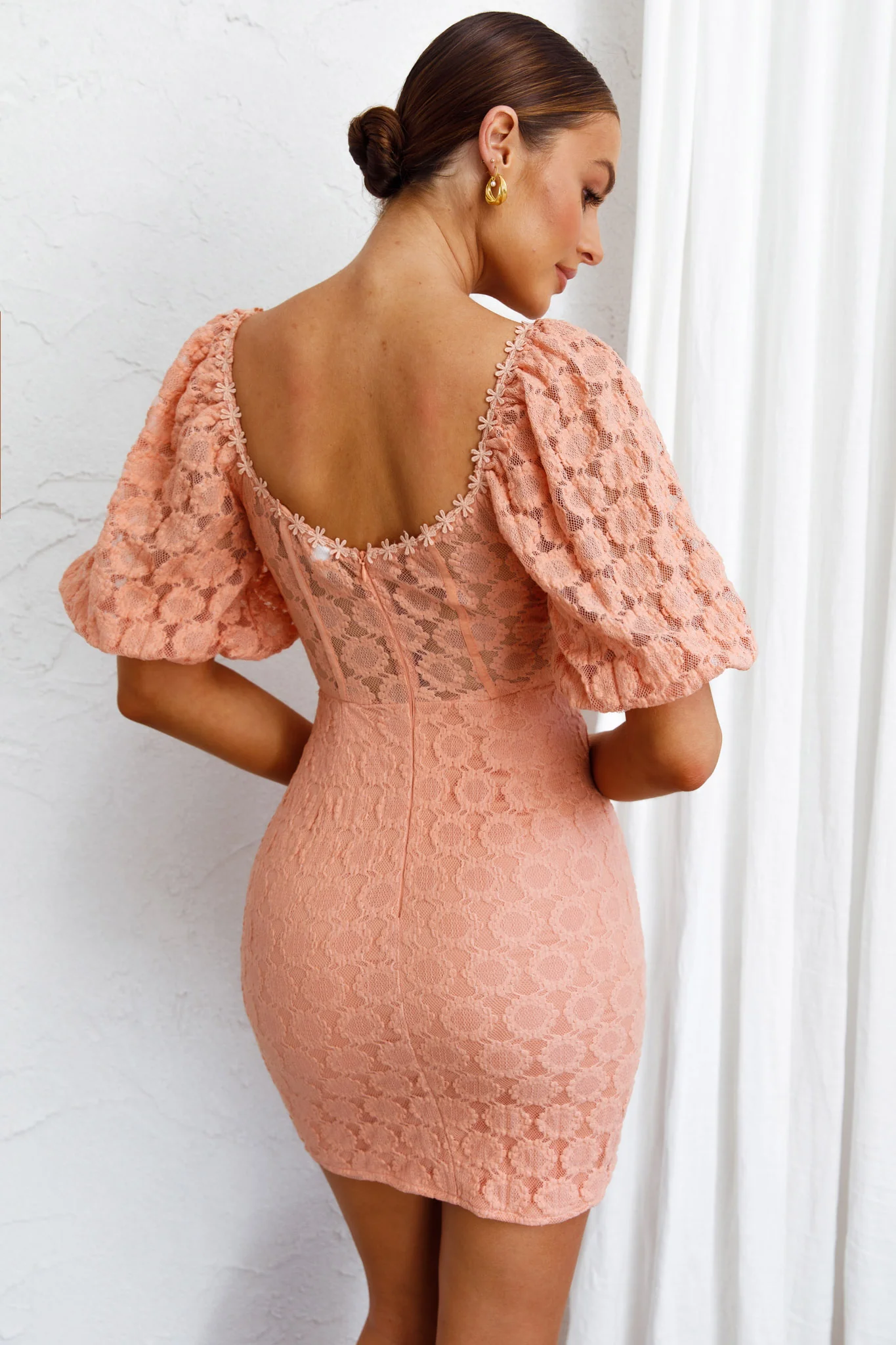 Secret Crush Puff Sleeve Floral Lace Bodycon Dress Peach - Sonourner