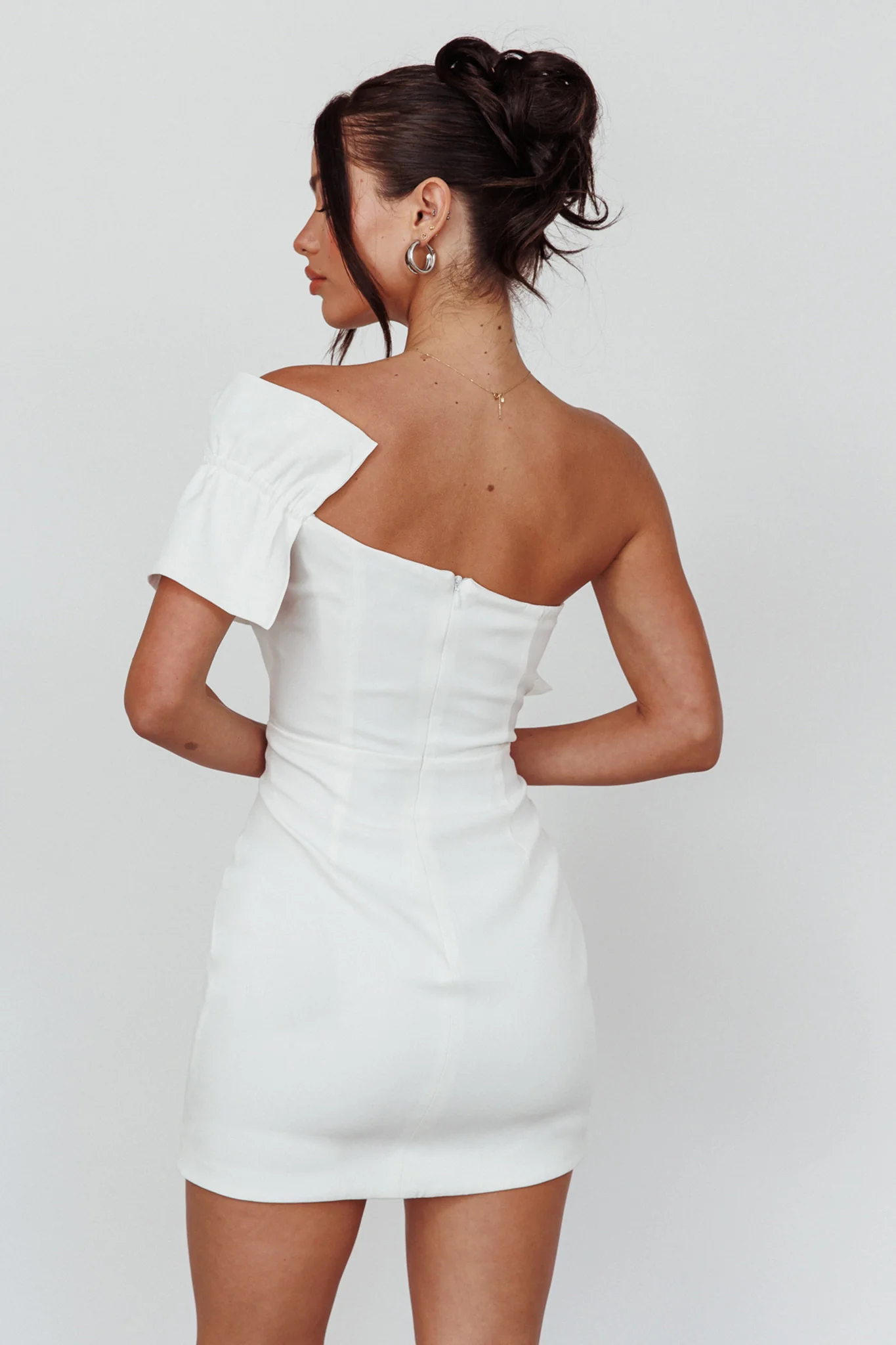 Grecca One-Shoulder Mini Dress Off White - Sonourner