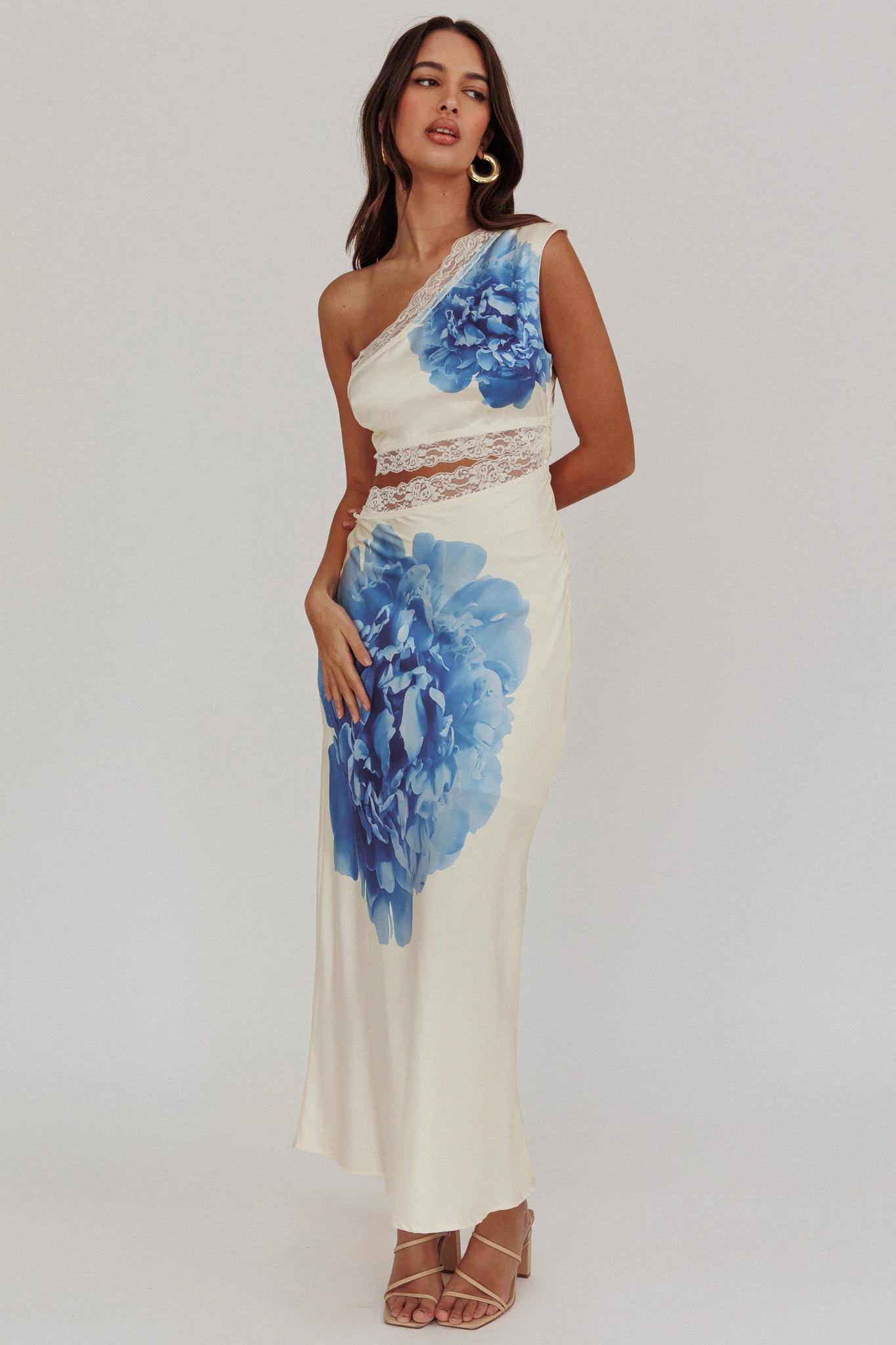 Mahli One-Shoulder Cut-Out Maxi Dress Ivory - Sonourner