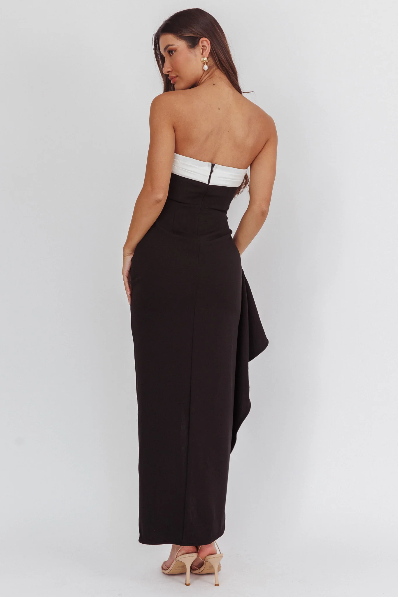 Cha Cha Strapless Thigh Split Dress Contrast Black - Sonourner