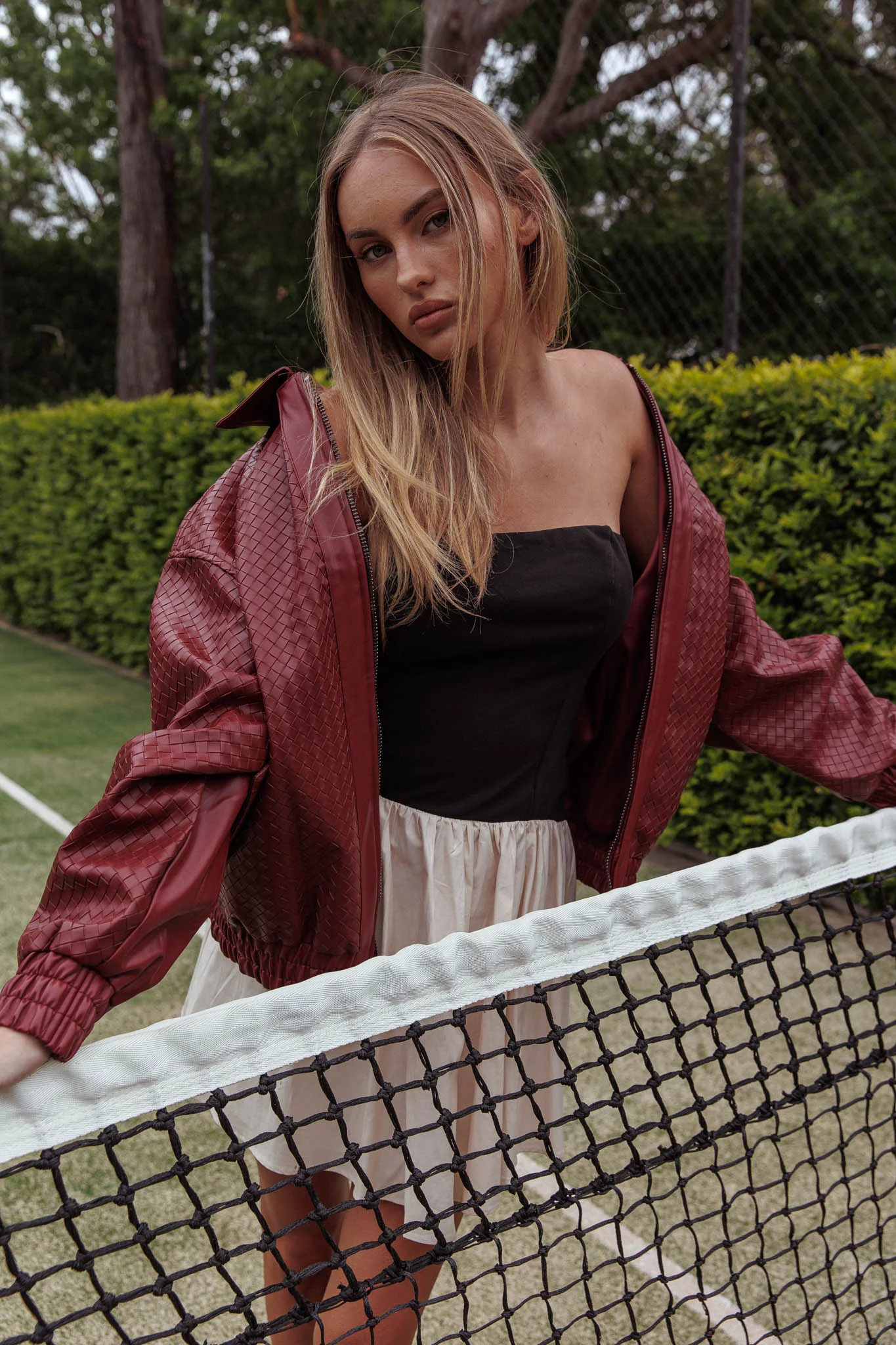 Marzipan Strapless Contrast Mini Dress Black Cream - Sonourner