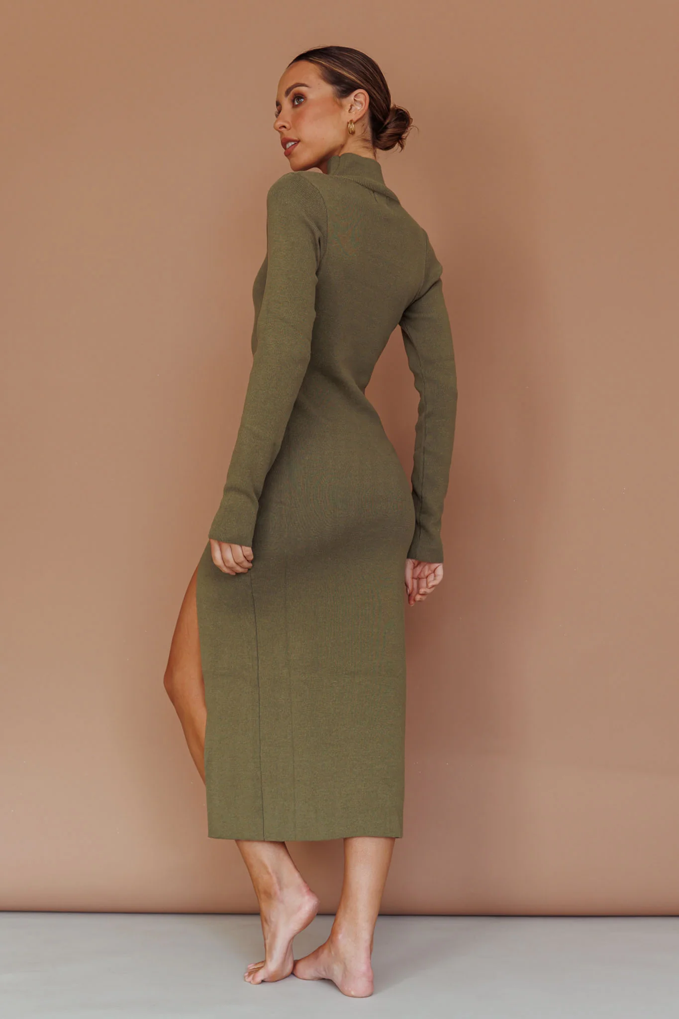 Get Acquainted Cut-Out Bust Midi Dress Olive - Sonourner