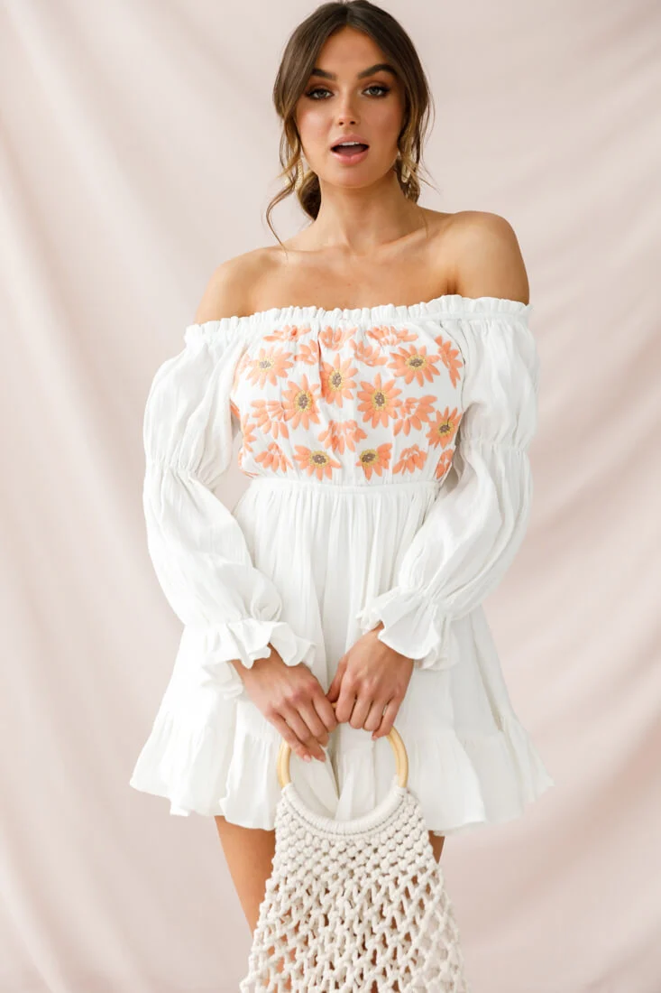 Kayla Off-Shoulder Daisy Embroidered Dress White - Sonourner