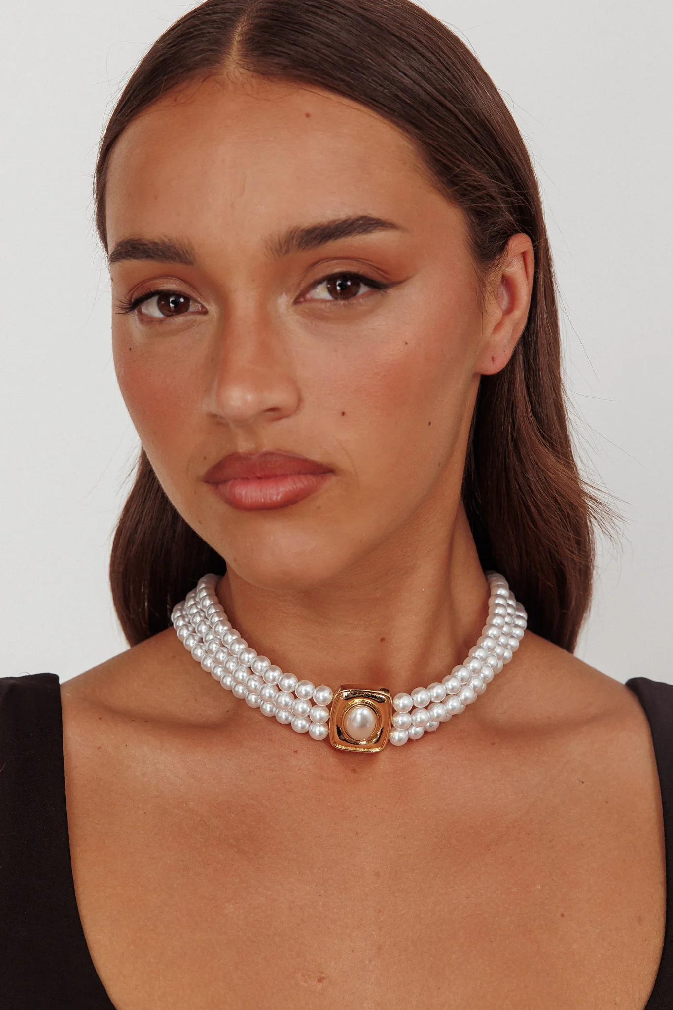 Tamra Squoval Pendant Necklace Gold Pearl - Sonourner