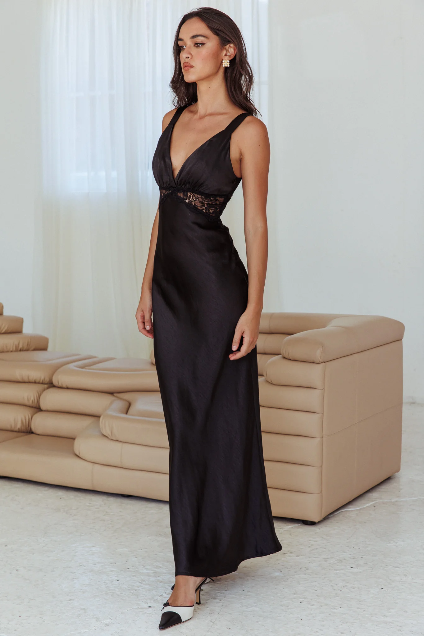 One Heart Lace Insert Maxi Dress Black - Sonourner
