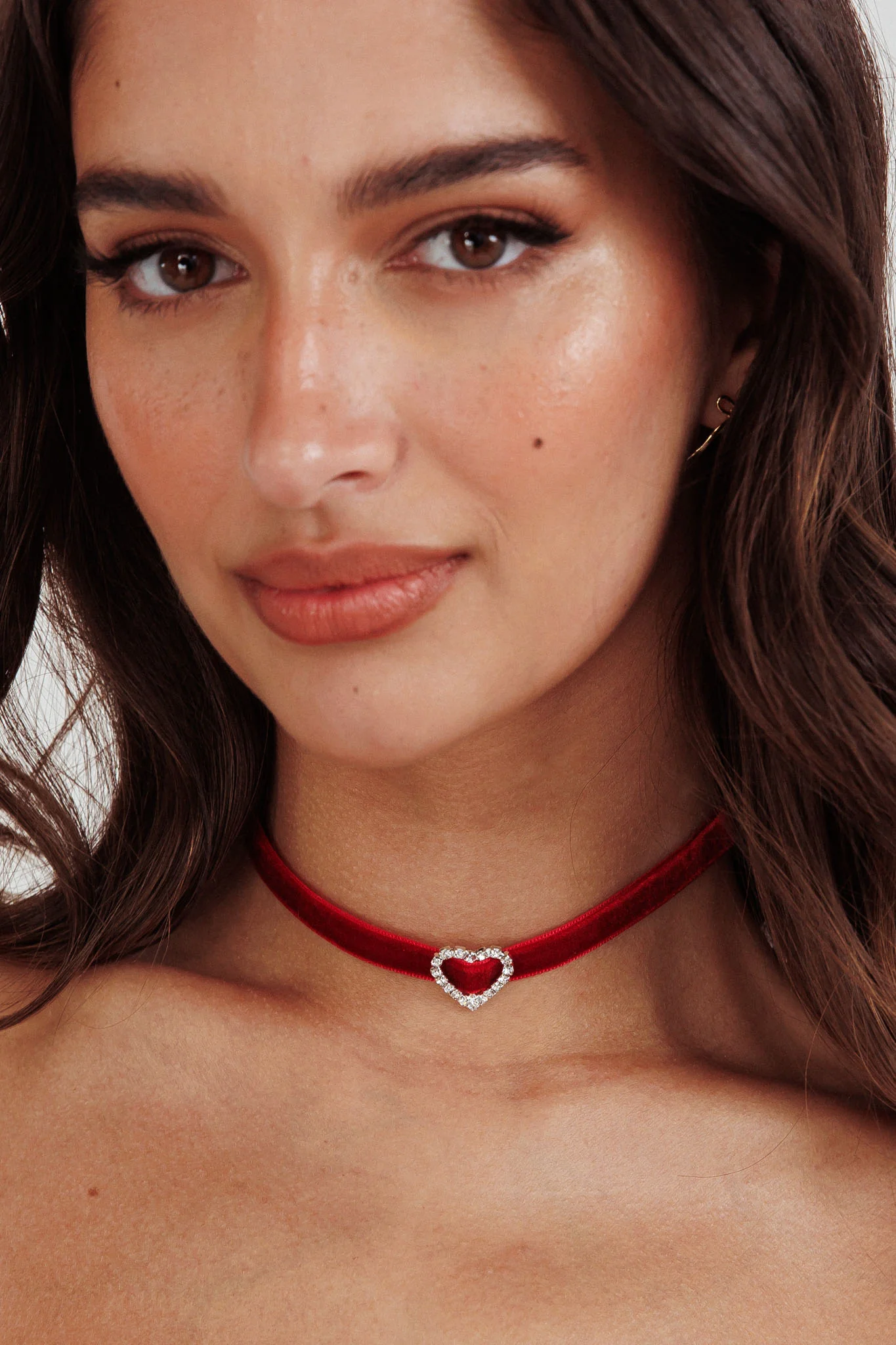 Lola Diamante Heart Velvet Choker Necklace Red - Sonourner