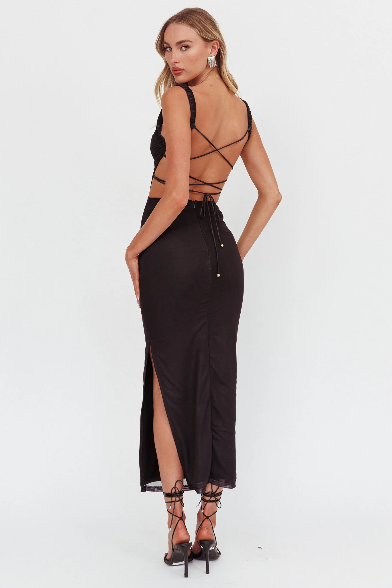 Dream Crush Lace-Up Back Maxi Dress Lily Black - Sonourner