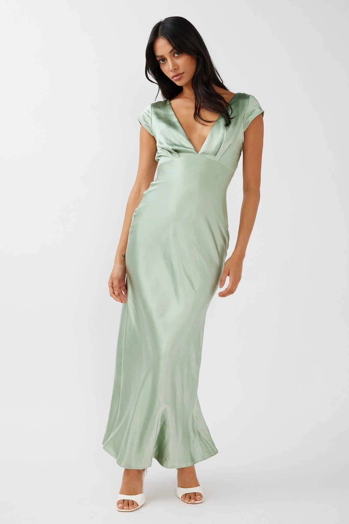 Lucinda V-Neck Twist Back Midi Dress Sage - Sonourner