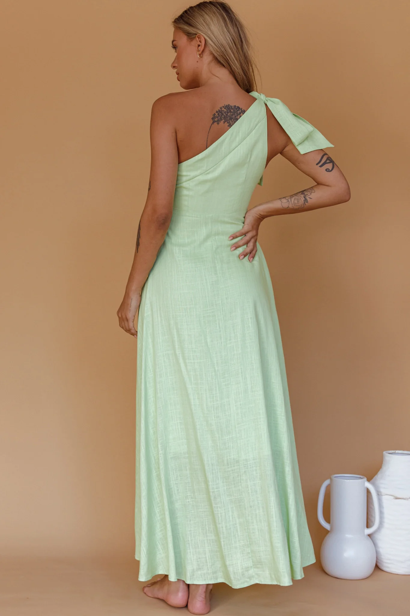 Rigel One-Shoulder Maxi Dress Apple - Sonourner