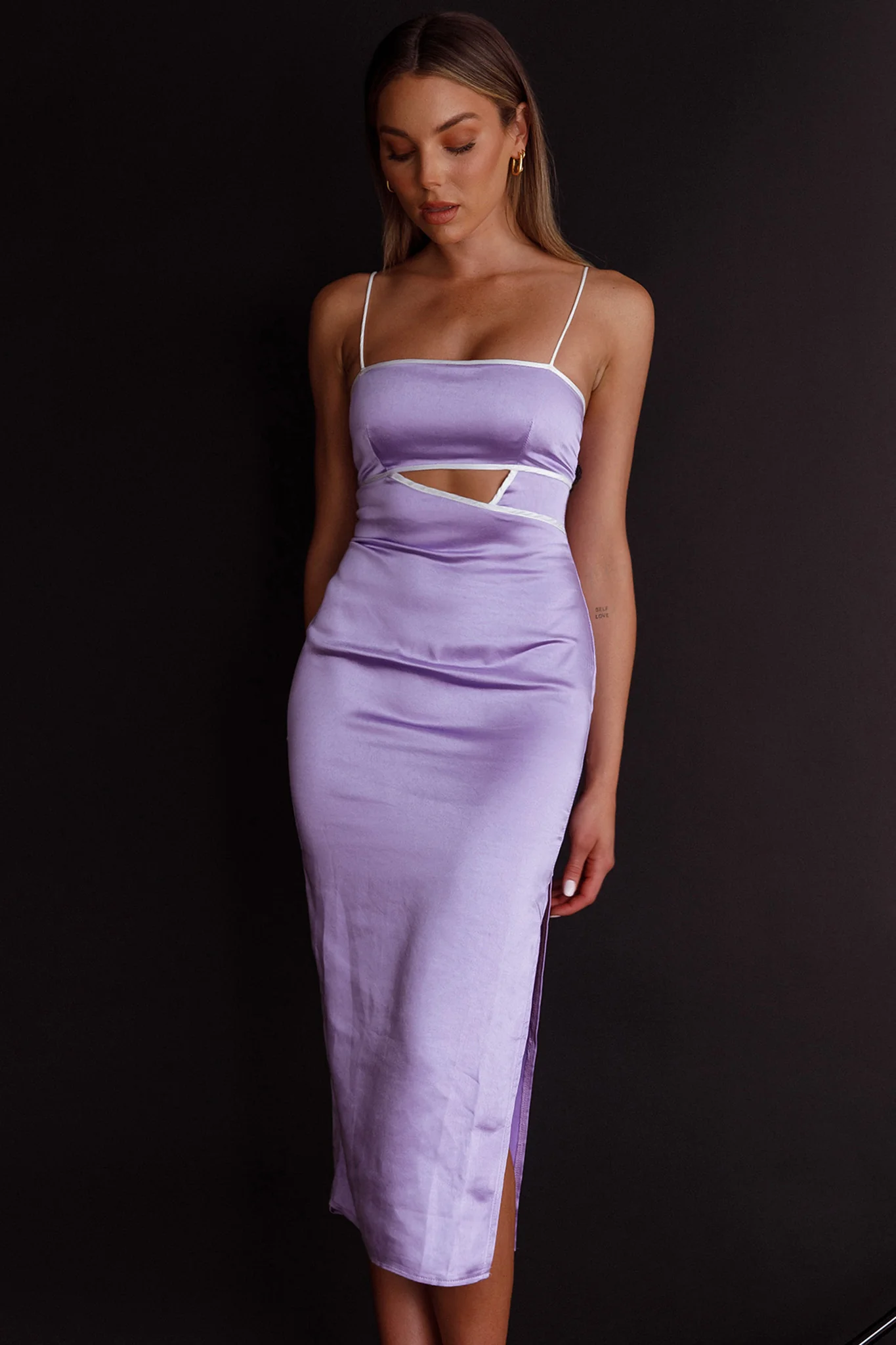 Laia Cut-Out Bodice Midi Dress Lilac - Sonourner