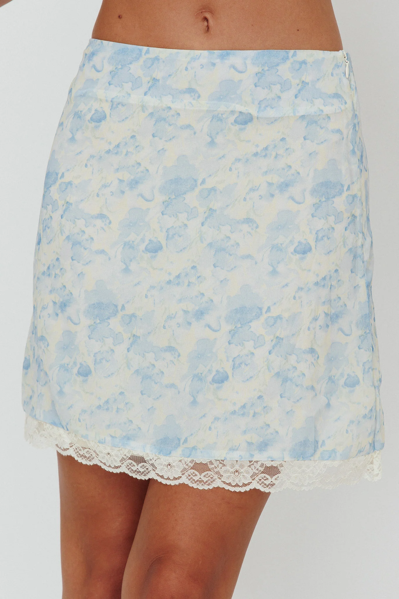 Palmer Lace Trim Mini Skirt Blue - Sonourner