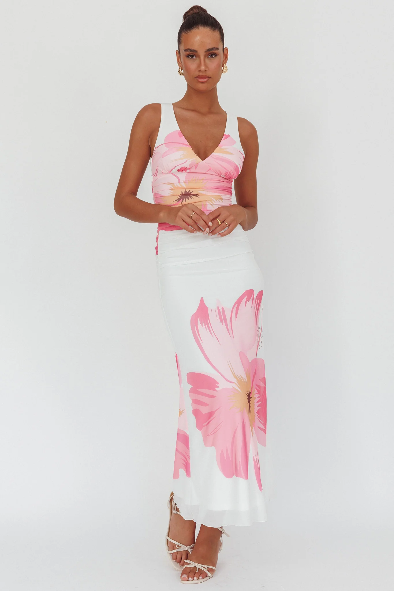Oliana V-Neck Mesh Maxi Dress Hibiscus White/Pink - Sonourner
