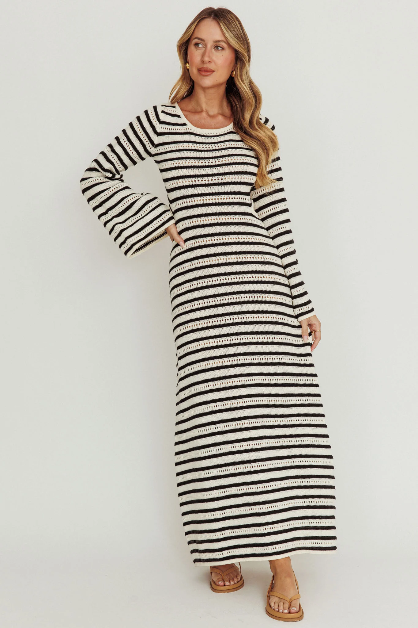 Meredith Long Sleeve Cut-Out Maxi Dress Cream Black - Sonourner