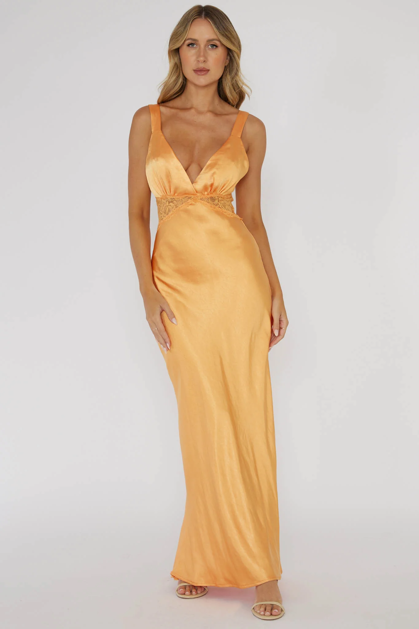 One Heart Lace Insert Maxi Dress Mango - Sonourner