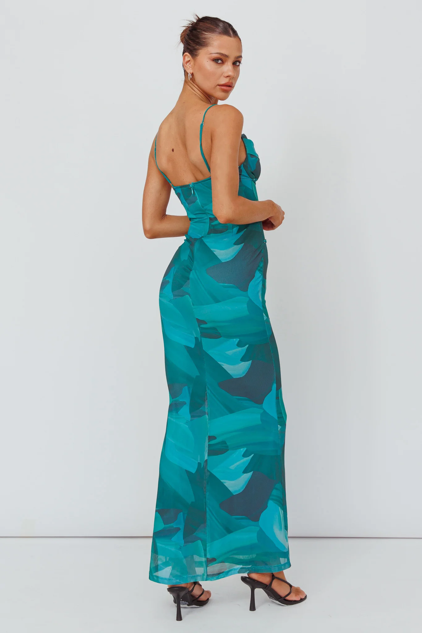 Teava Laced Waist Maxi Dress Abstract Green - Sonourner