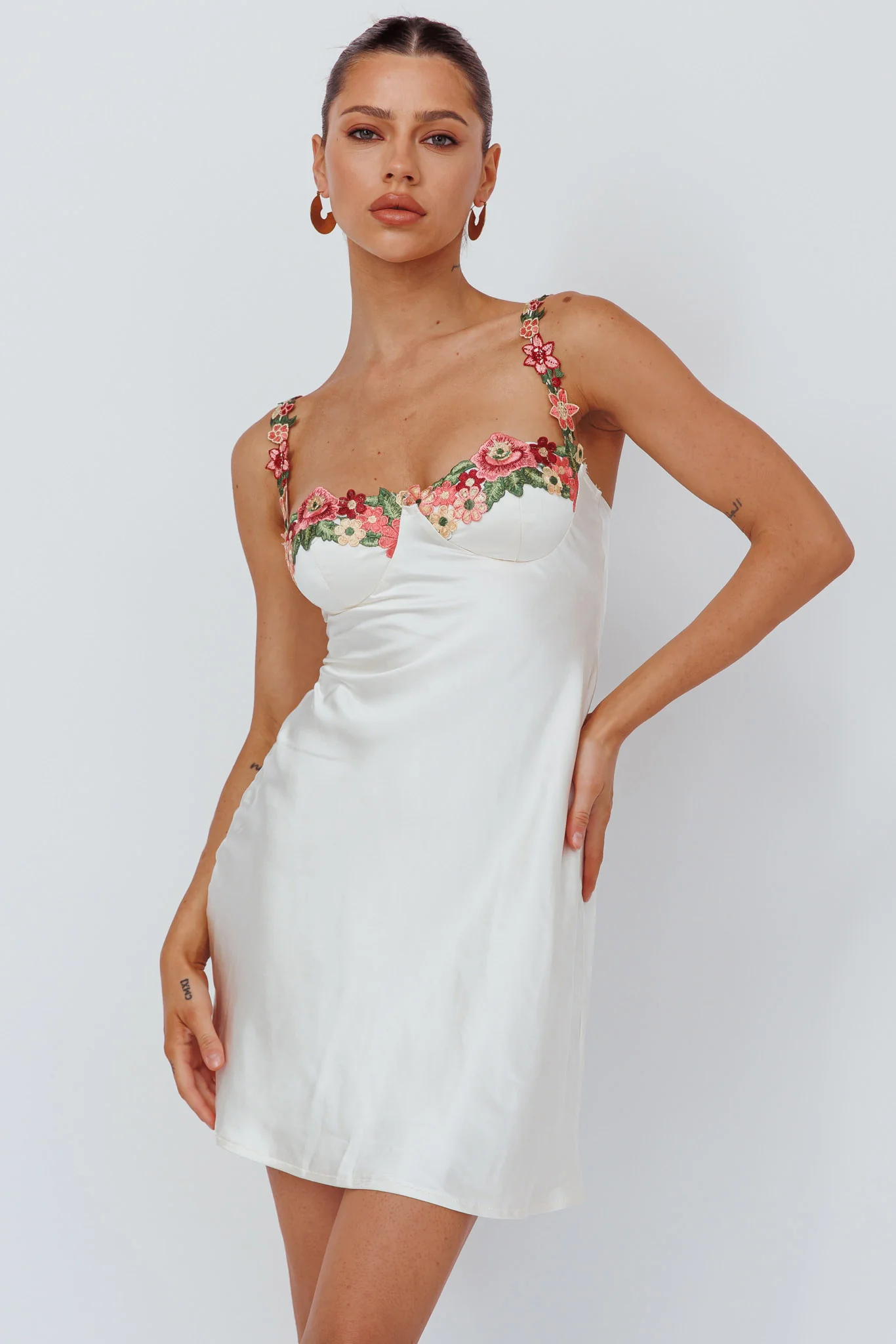 Rose Garden Floral Applique Mini Dress Oyster - Sonourner