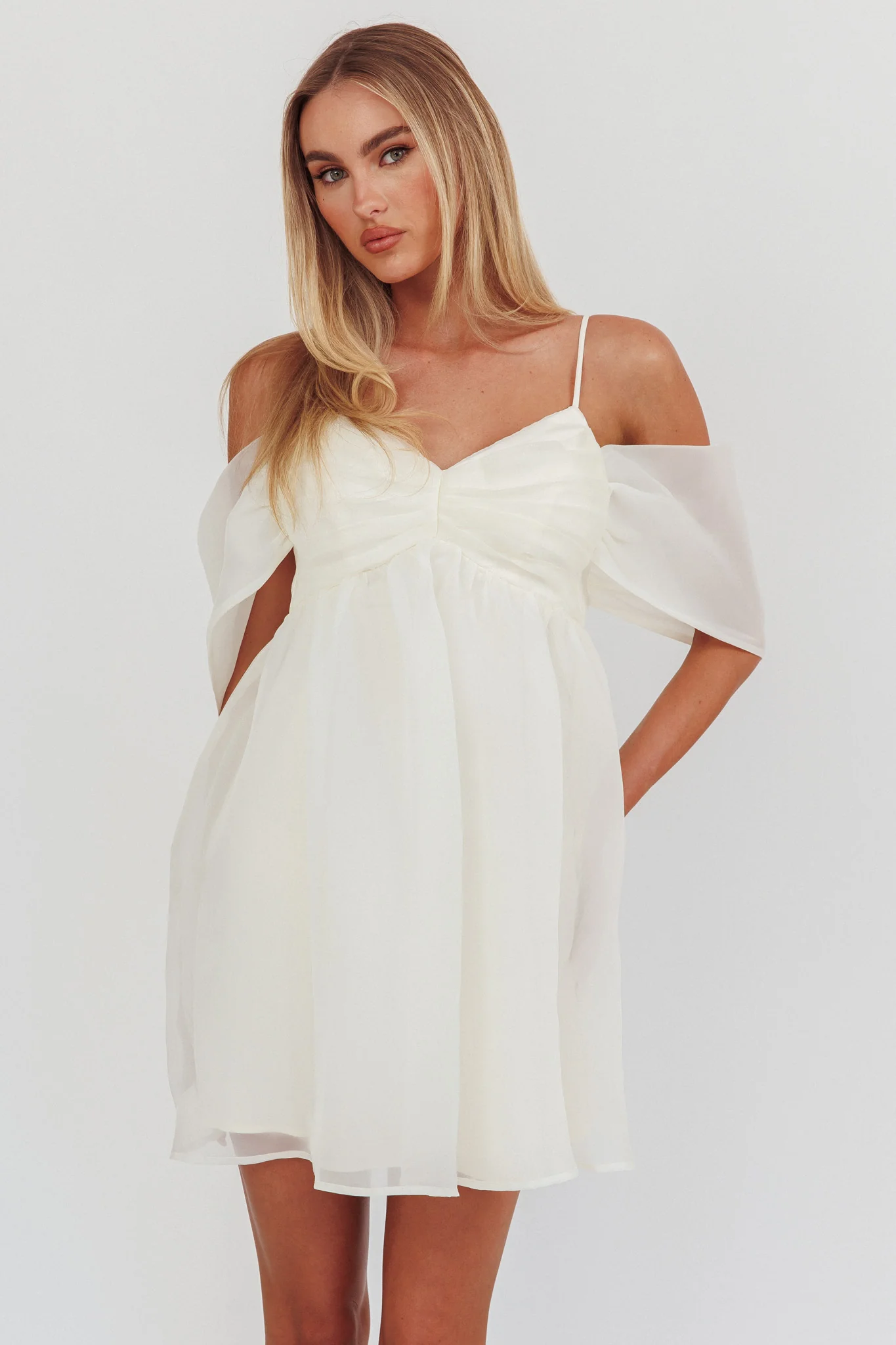 Little Liar Organza Mini Dress Light Beige - Sonourner