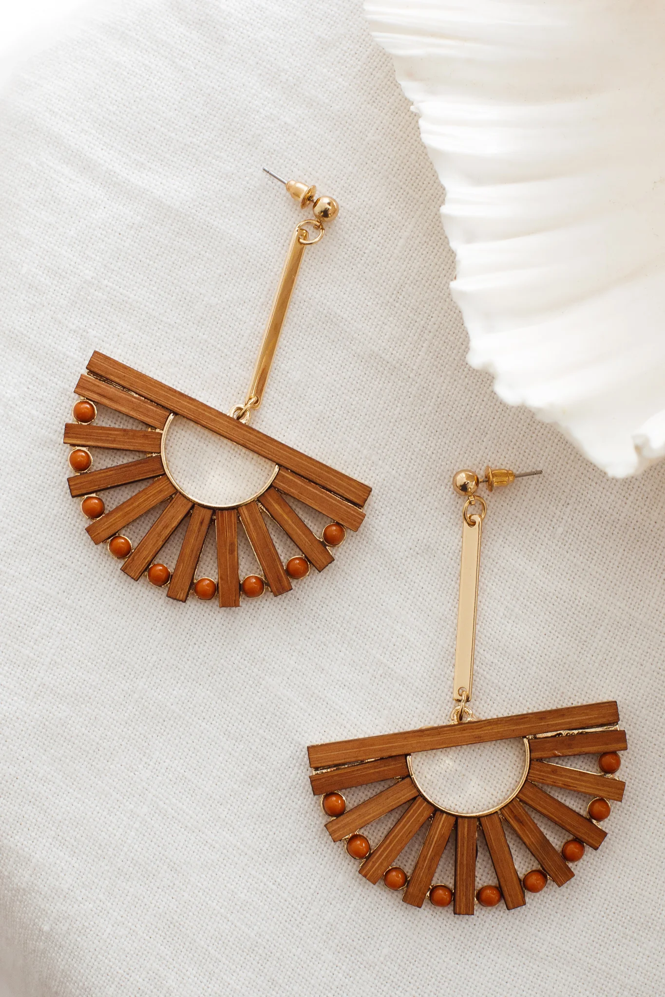 Cairo Wooden Fan Earrings Brown - Sonourner