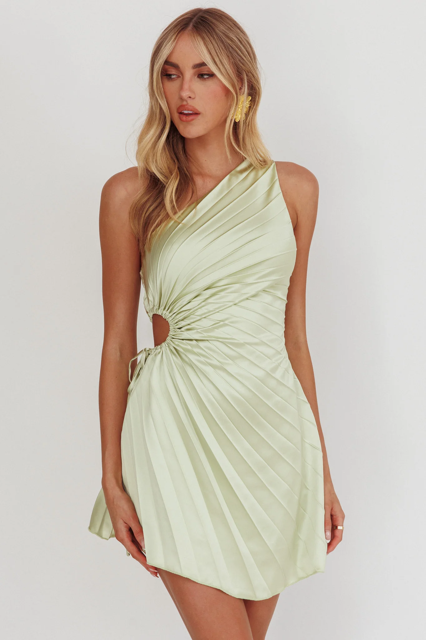Glow Ray One-Shoulder Pleat Dress Apple - Sonourner