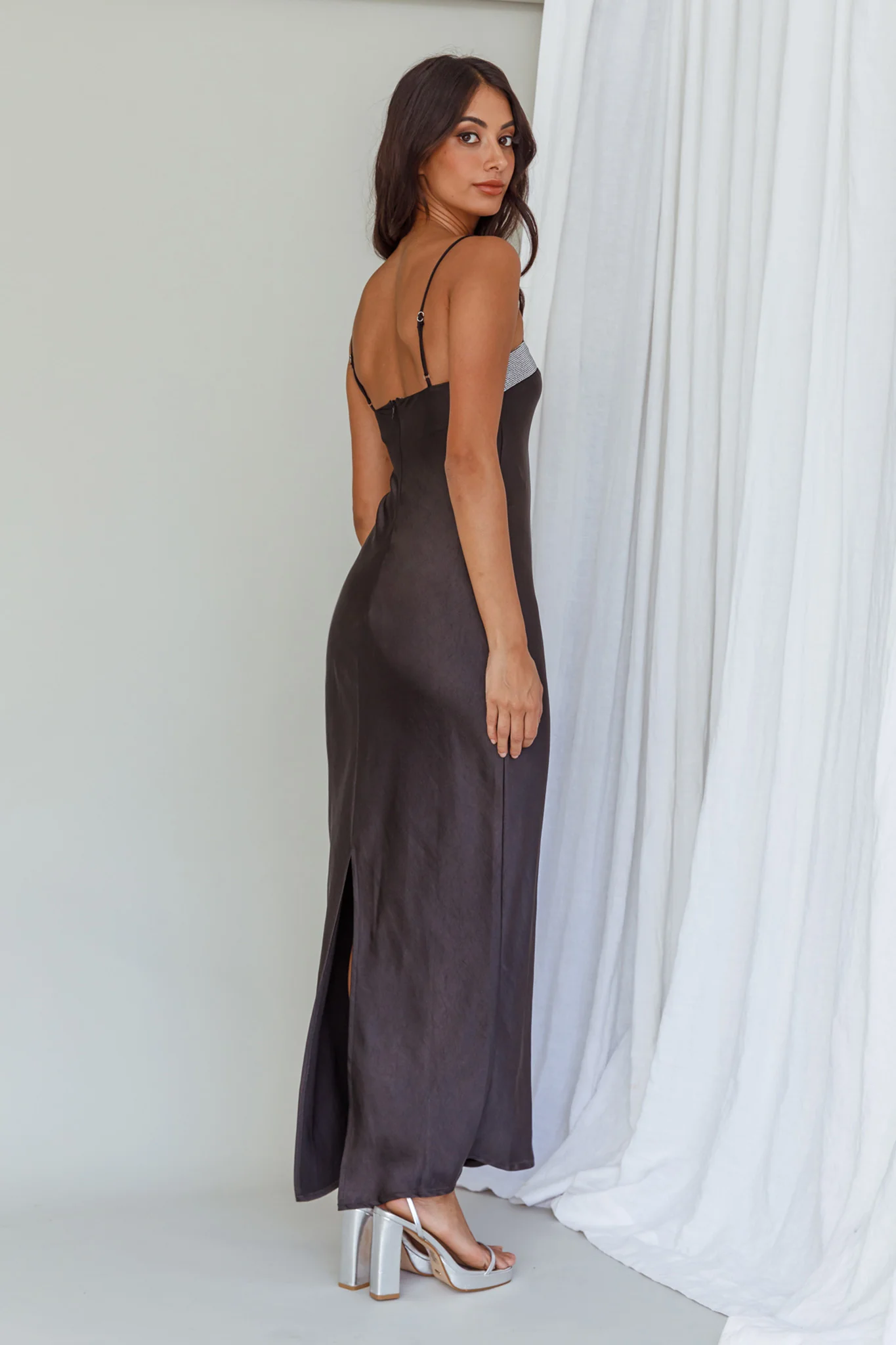 Making Headlines Diamante Neckline Maxi Dress Black - Sonourner