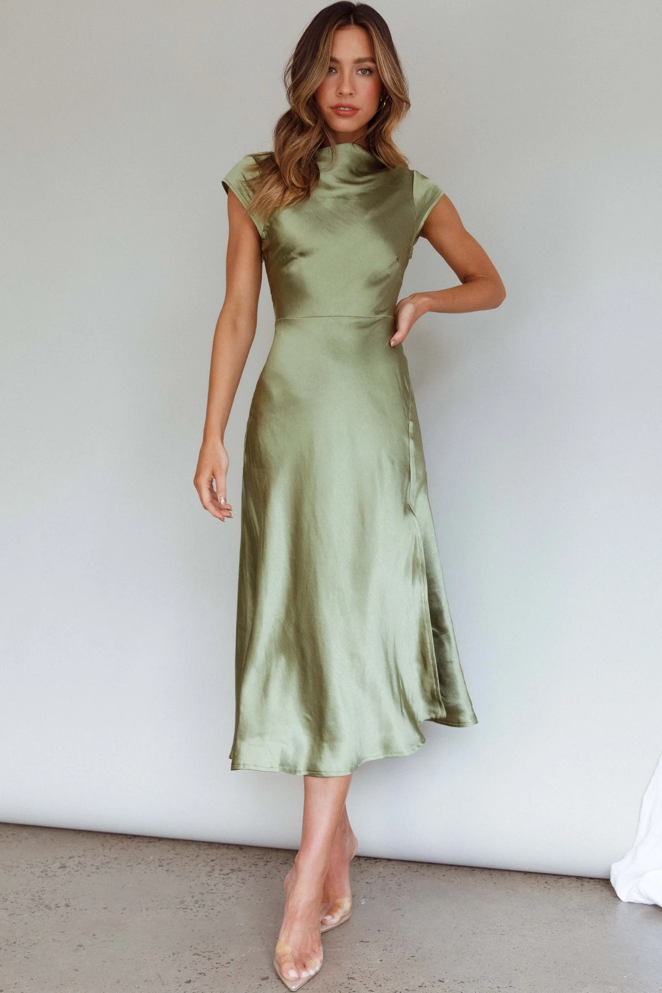 Lucinda Twist Back Midi Dress Olive - Sonourner