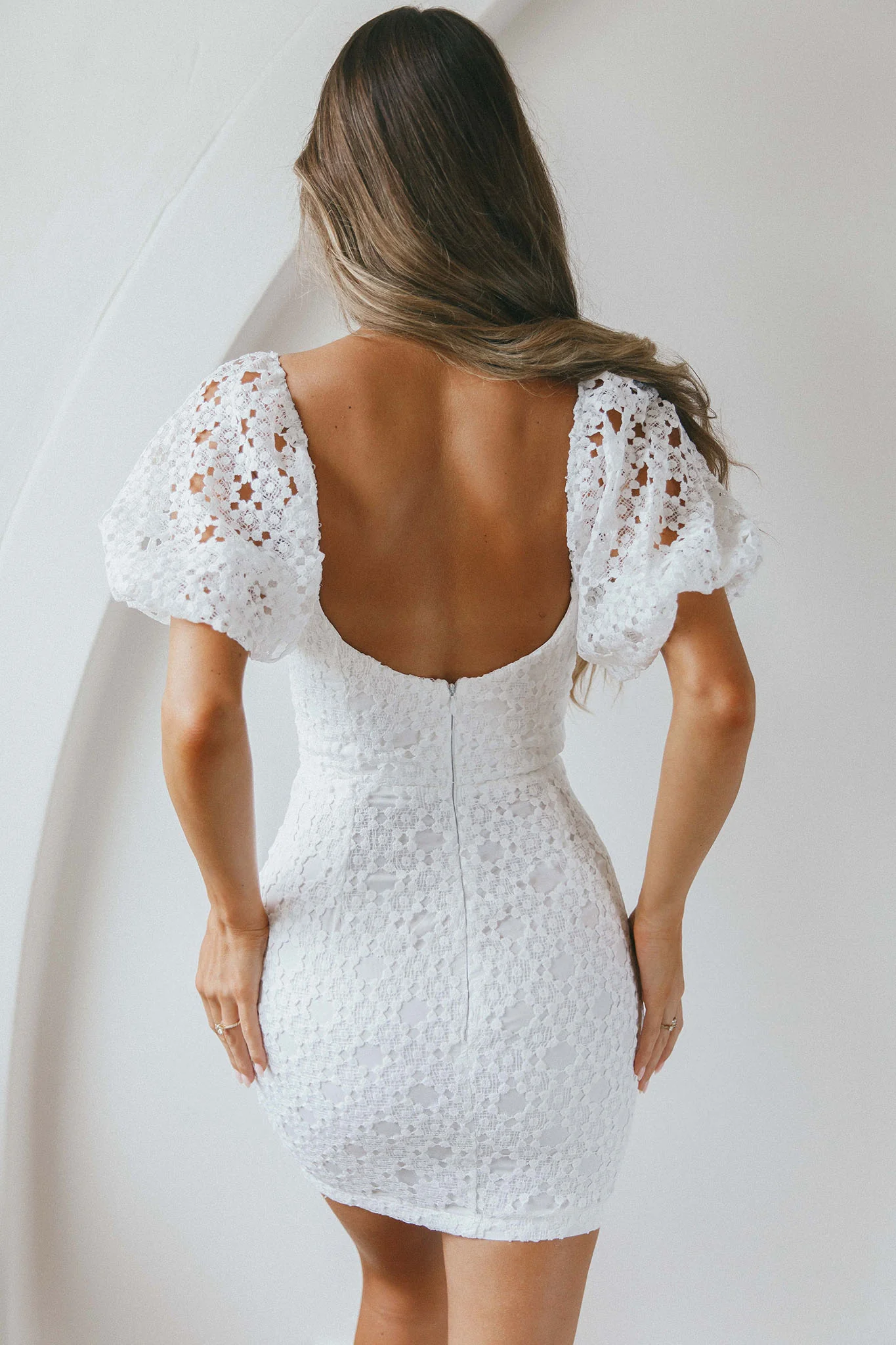 Catch Feelings Sweetheart Neckline Crochet Lace Overlay Dress White - Sonourner
