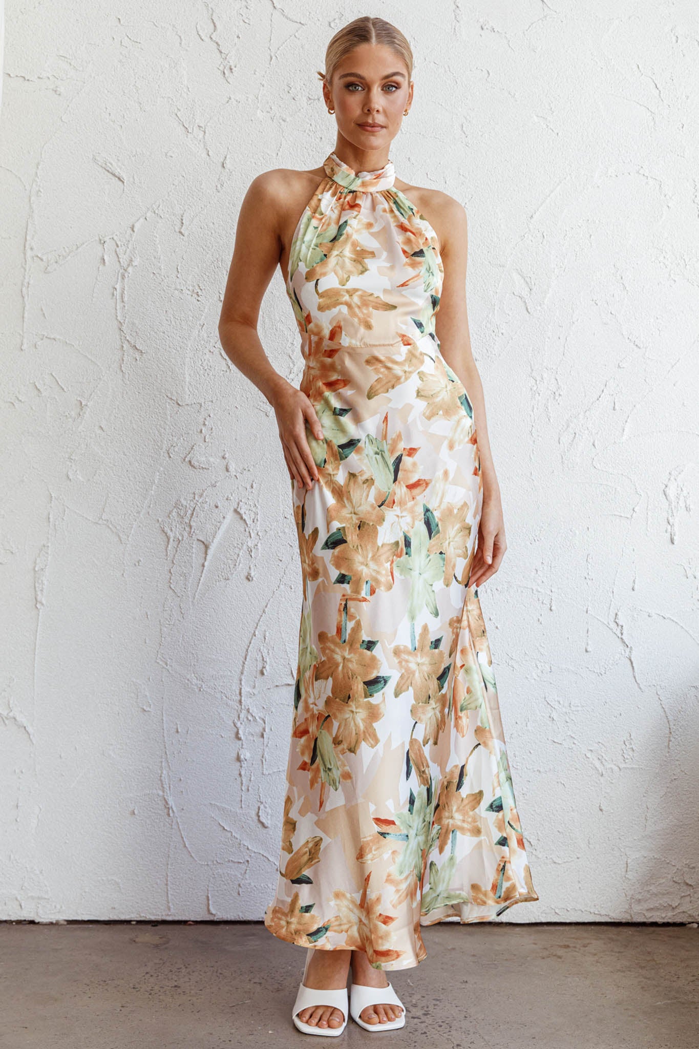Shana Halterneck Maxi Dress Floral Yellow - Sonourner