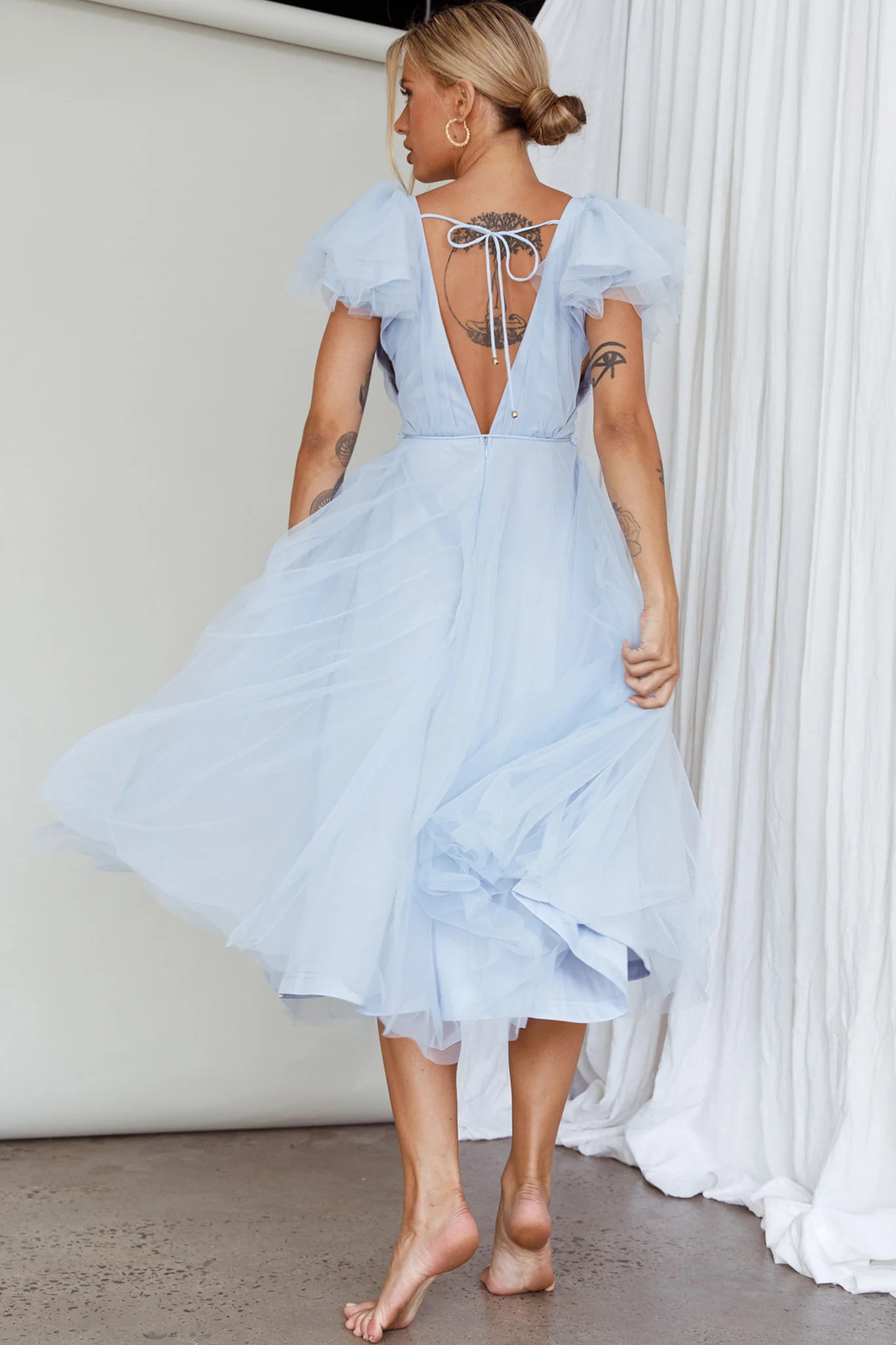 Leap Of Faith Frill Shoulder Tulle Midi Dress Blue - Sonourner