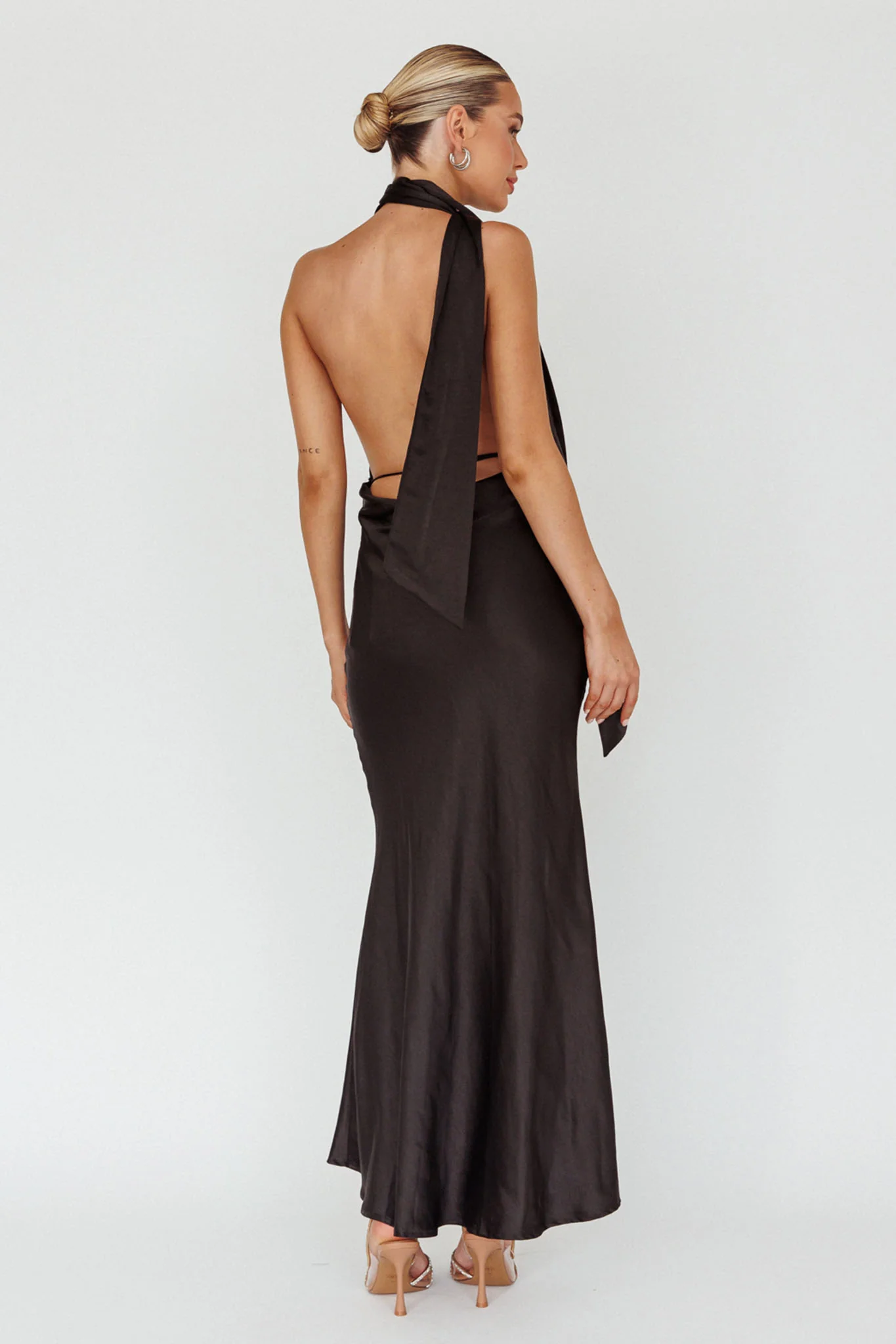 Italia Azure Halterneck Maxi Dress Black - Sonourner