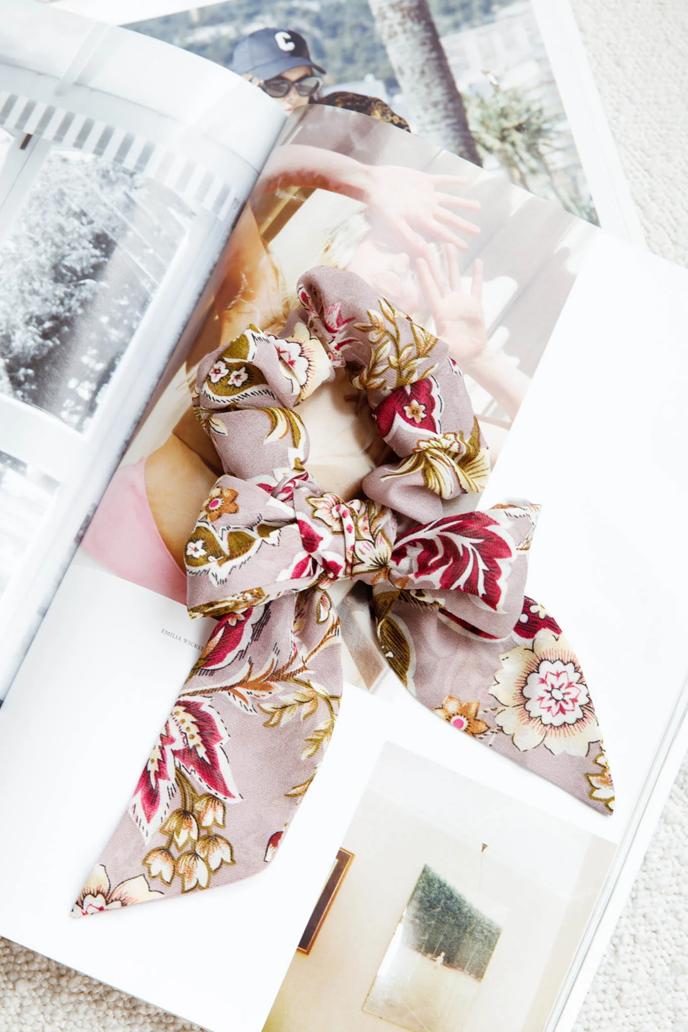 Bow Scrunchie Vintage Floral Purple - Sonourner