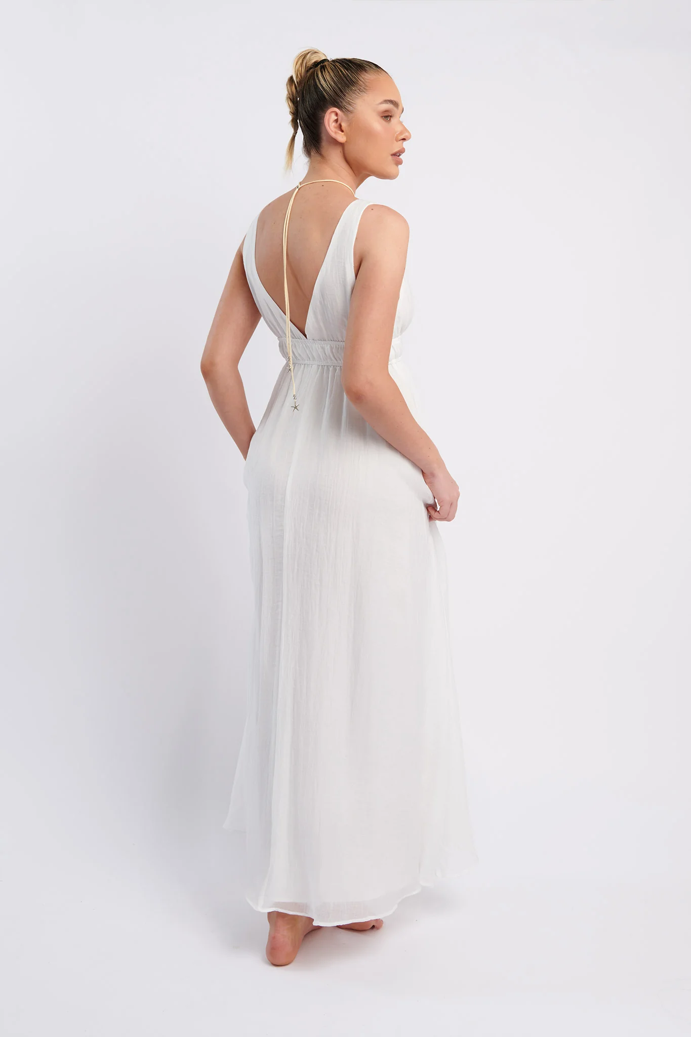 Kylin V-Neck Tied Bust Maxi Dress White - Sonourner