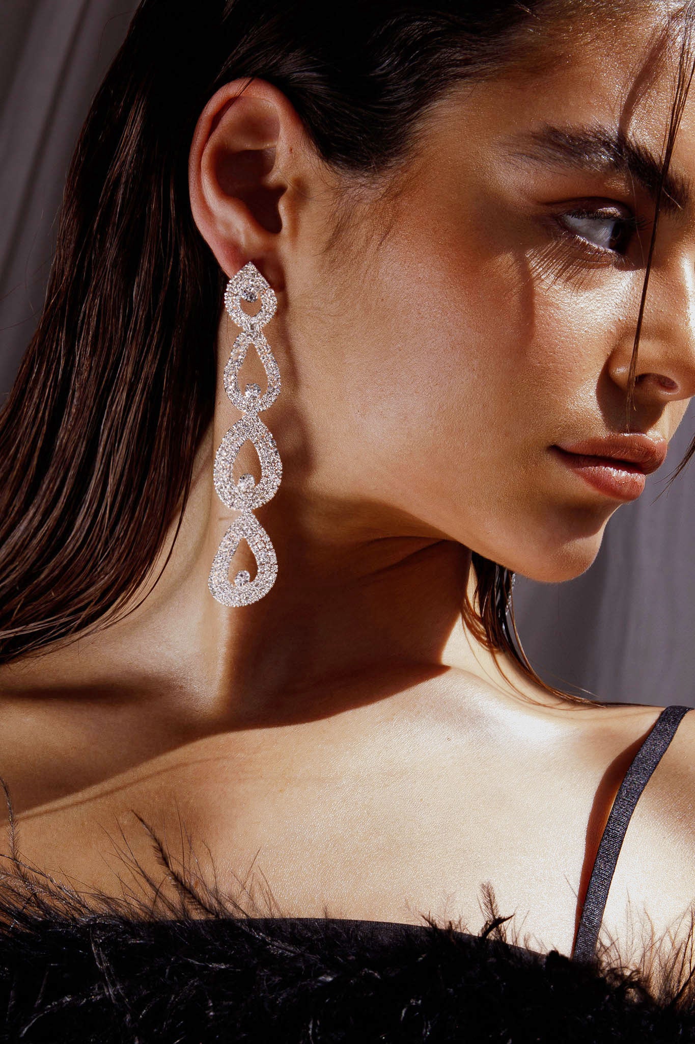 Royale Diamante Pear Drop Earrings Silver - Sonourner