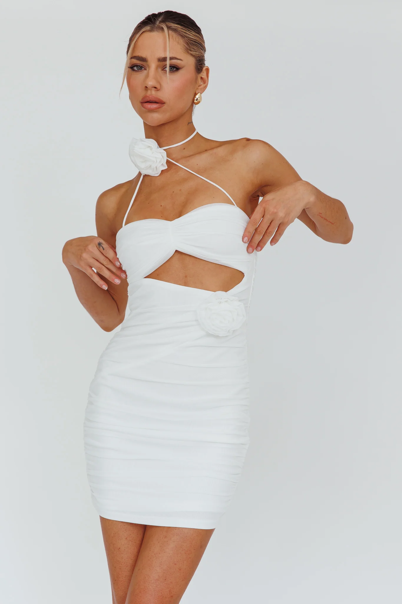 Calia Rose Accent Ruched Mini Dress White - Sonourner