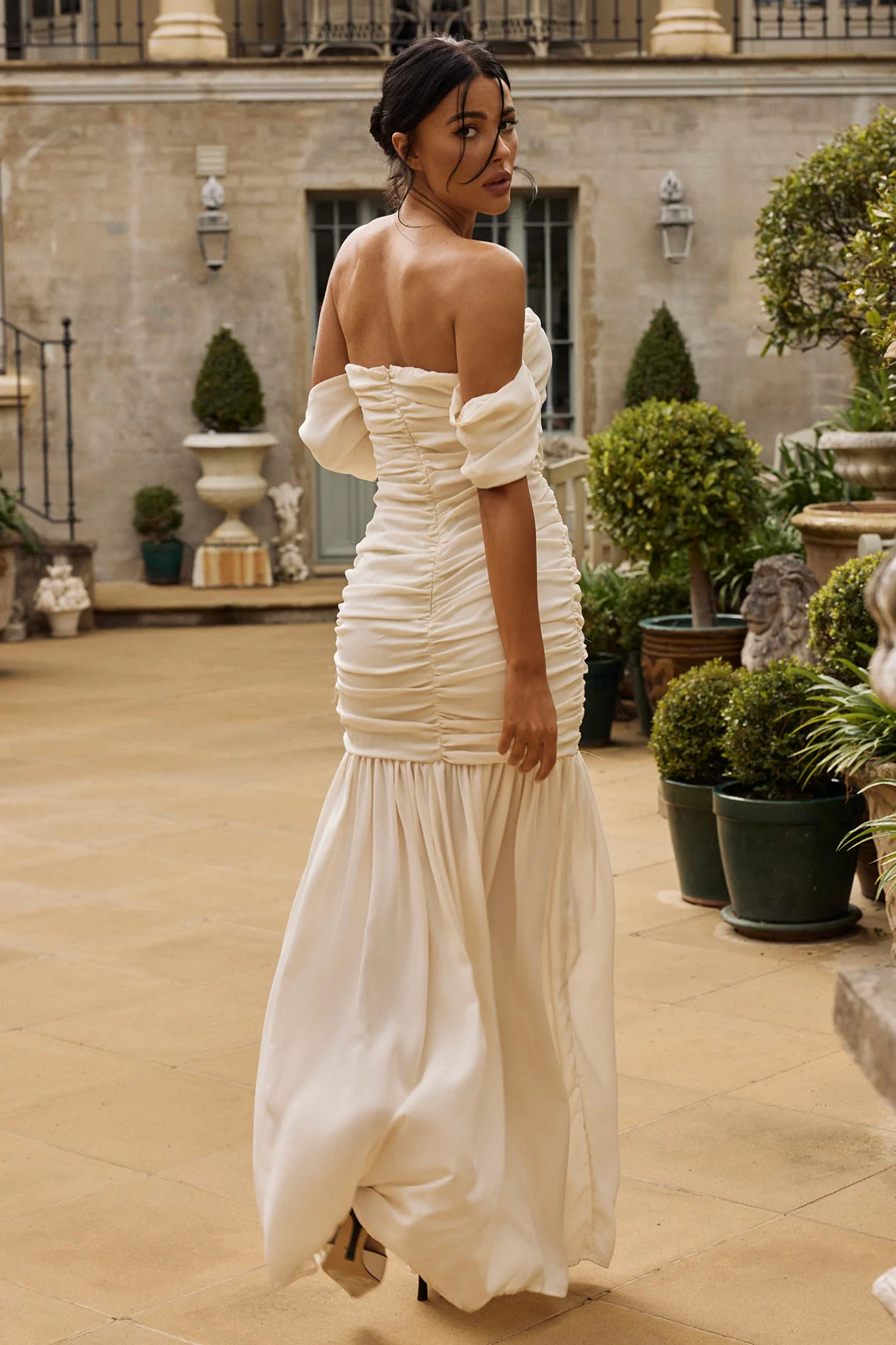 Dalisha Off Shoulder Ruched Maxi Dress Cream - Sonourner