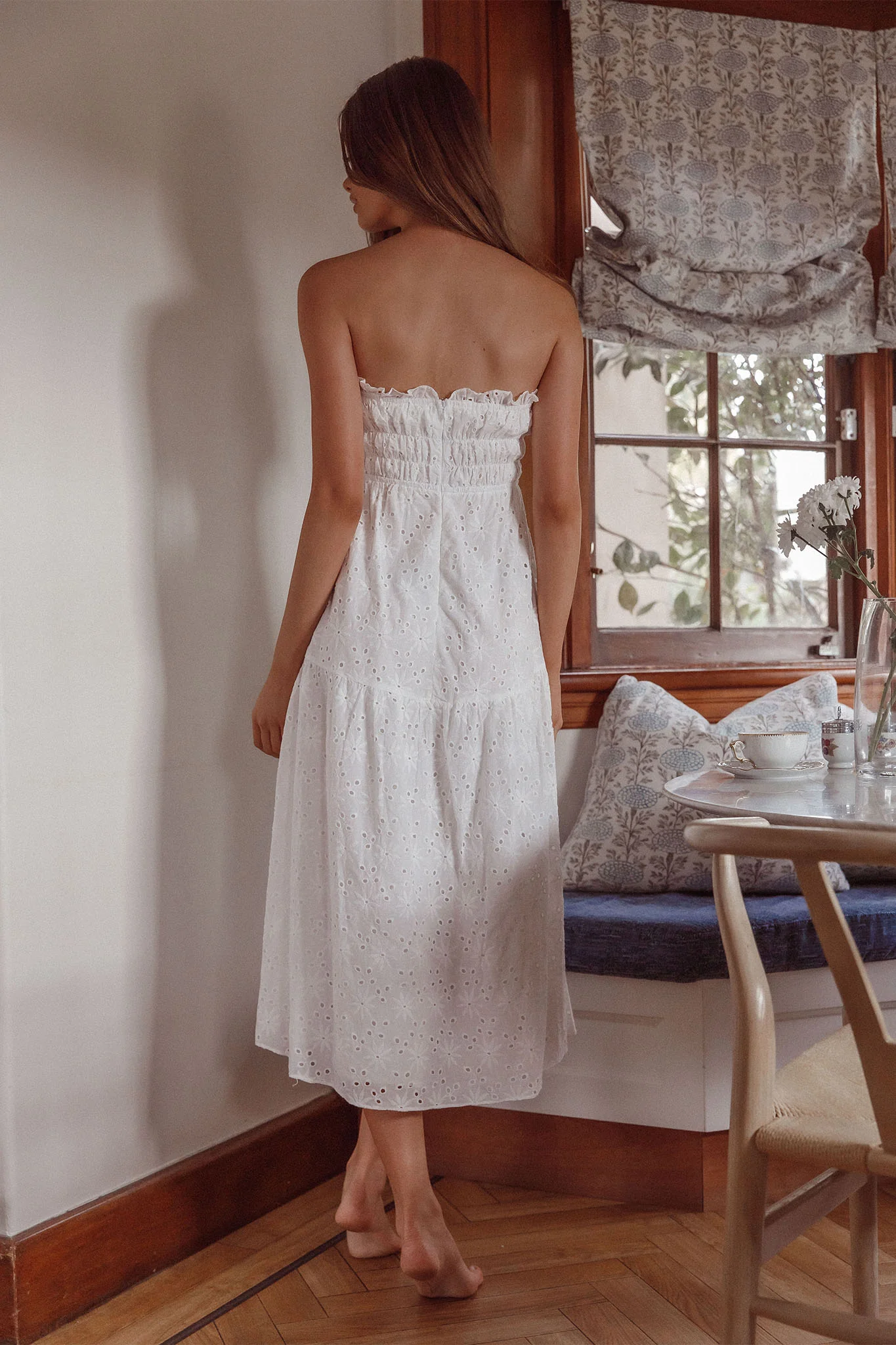 Chasing Sunshine Strapless Midi Dress White - Sonourner