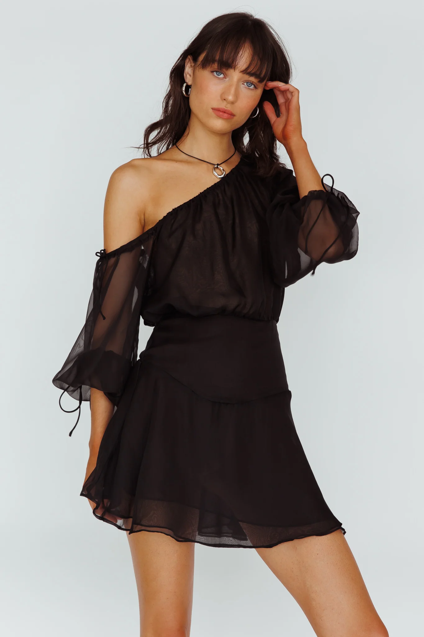 Mariona Off Shoulder Long Sleeve Mini Dress Black - Sonourner