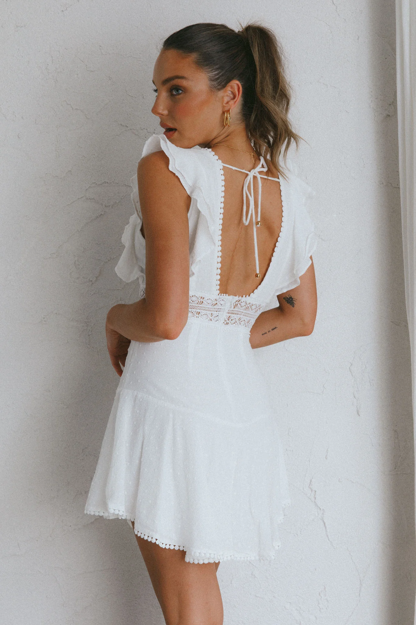Idyllwild Ruffle Shoulder Mini Dress Off White - Sonourner