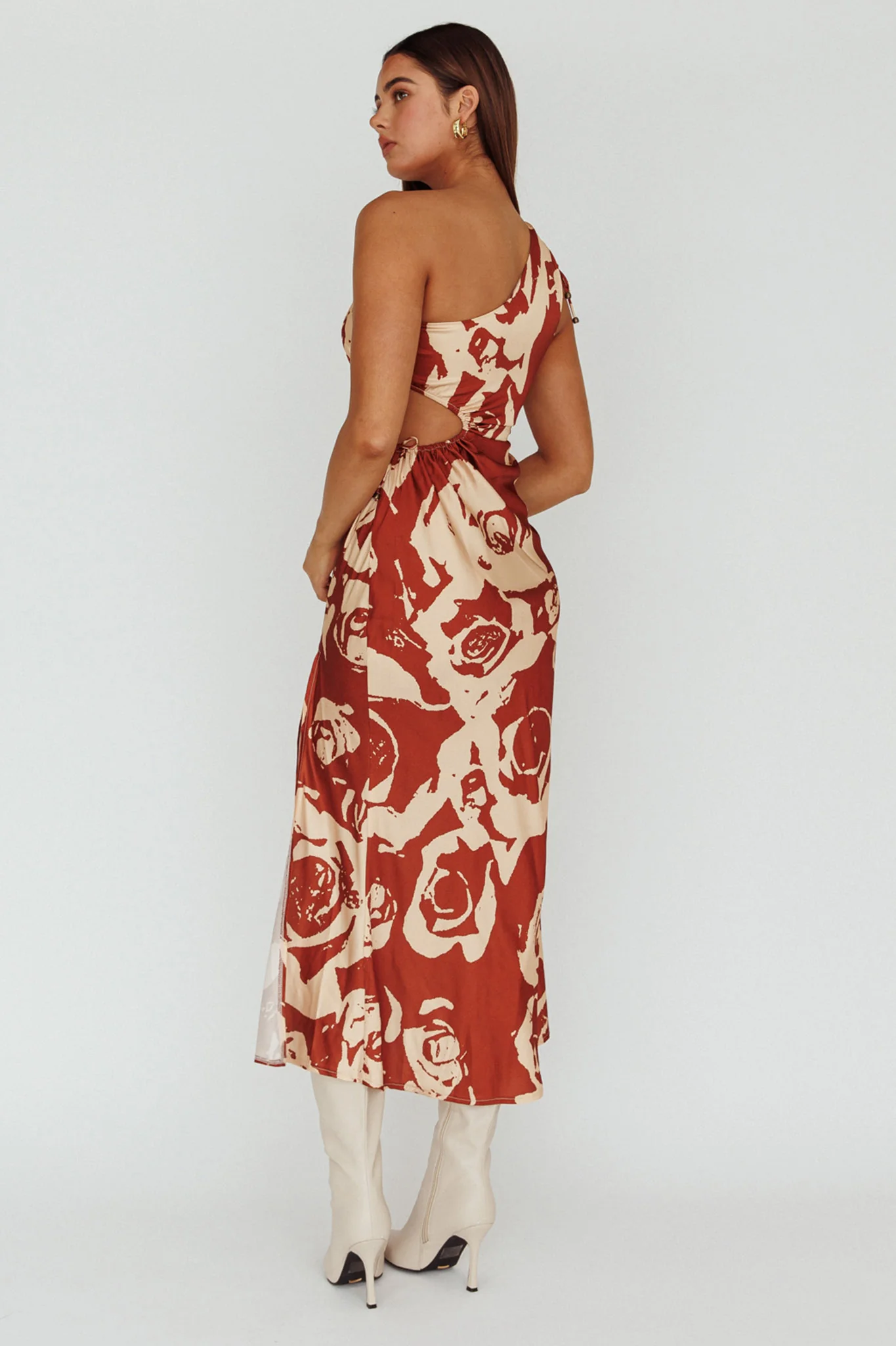 Charisma One-Shoulder Cut-Out Midi Dress Floral Coffee - Sonourner