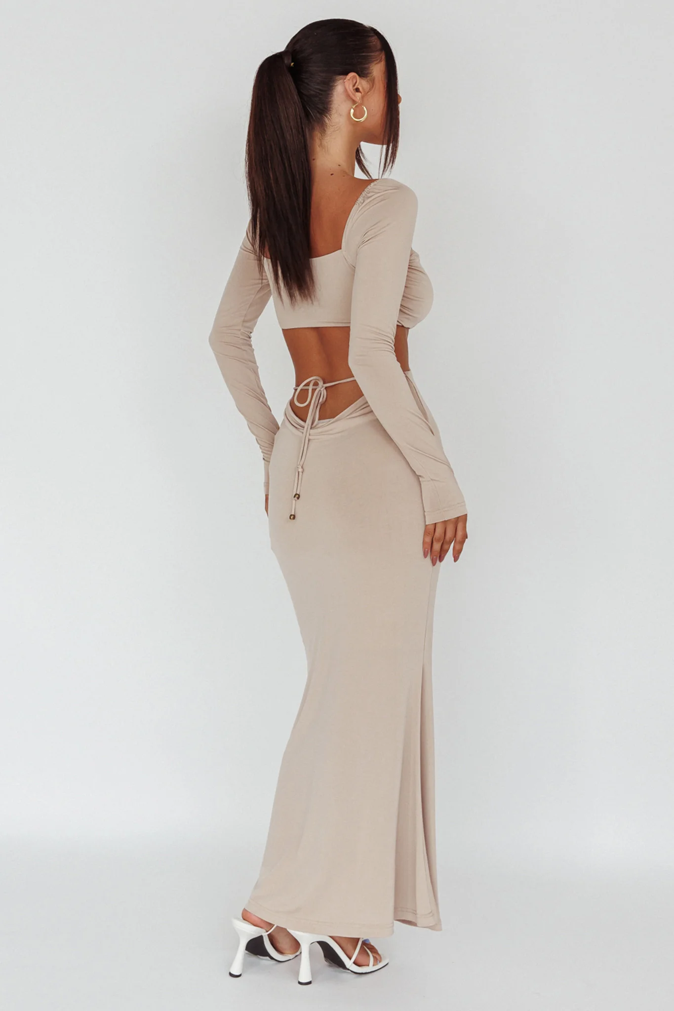 Vienna Long Sleeve Cut-Out Waist Maxi Dress Oat - Sonourner